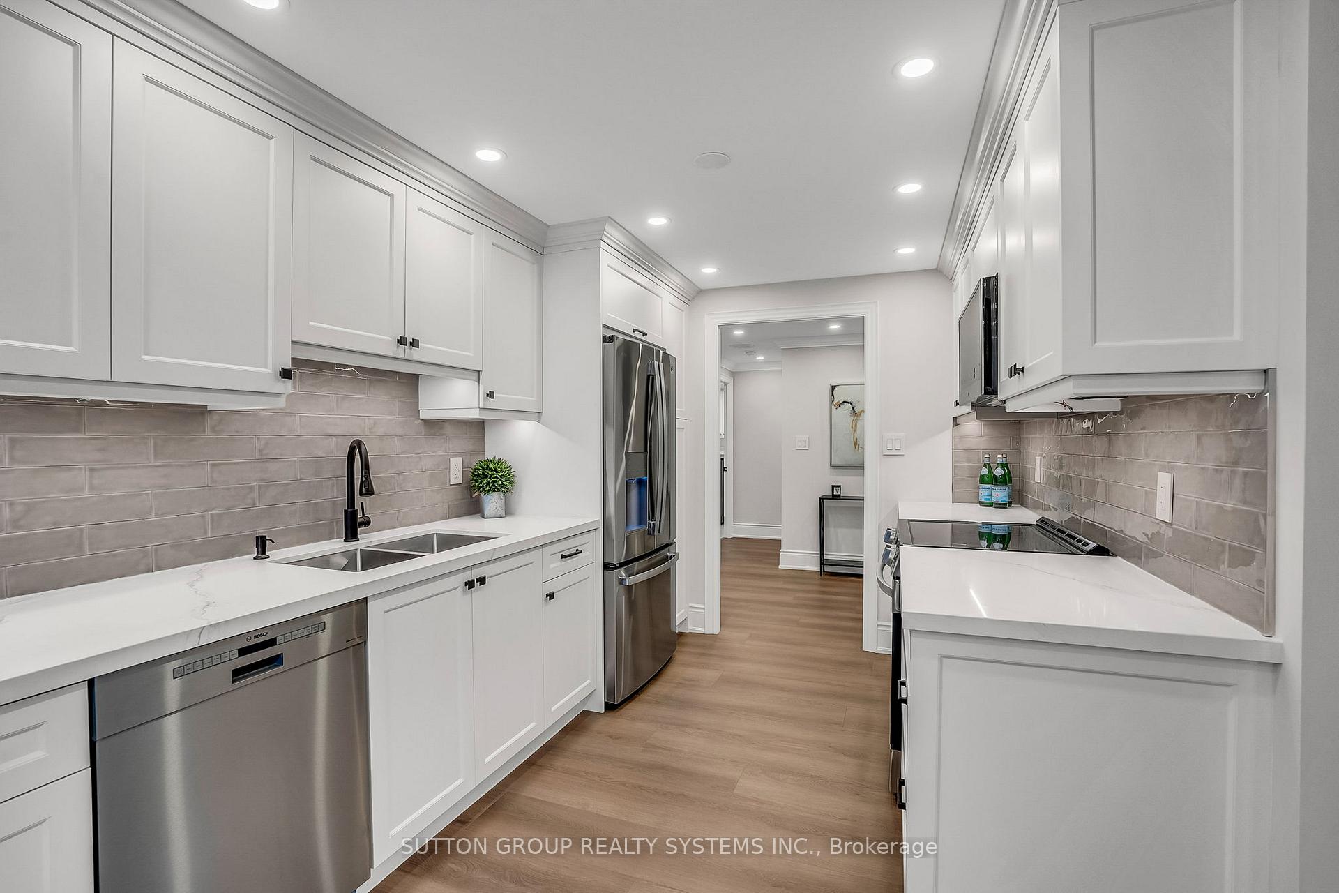 Photo of Unit 501, 2180 Marine Drive