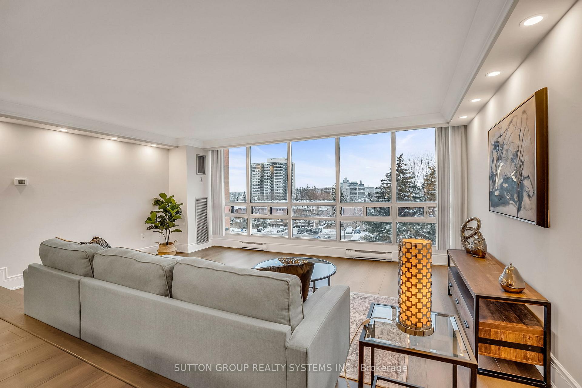 Photo 11 of Unit 501, 2180 Marine Drive, Oakville, Bronte — HOMEH