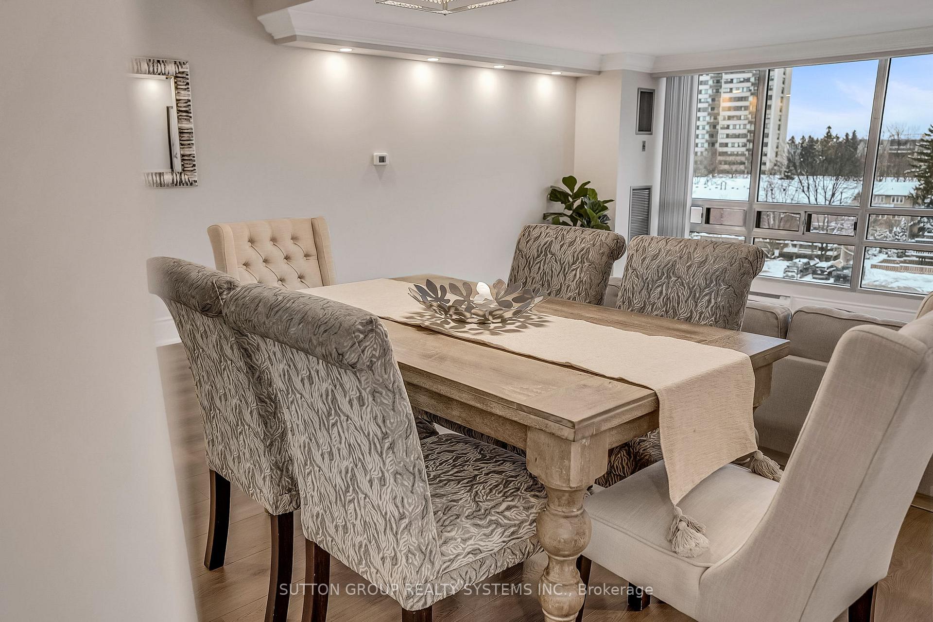 Photo 19 of Unit 501, 2180 Marine Drive, Oakville, Bronte — HOMEH