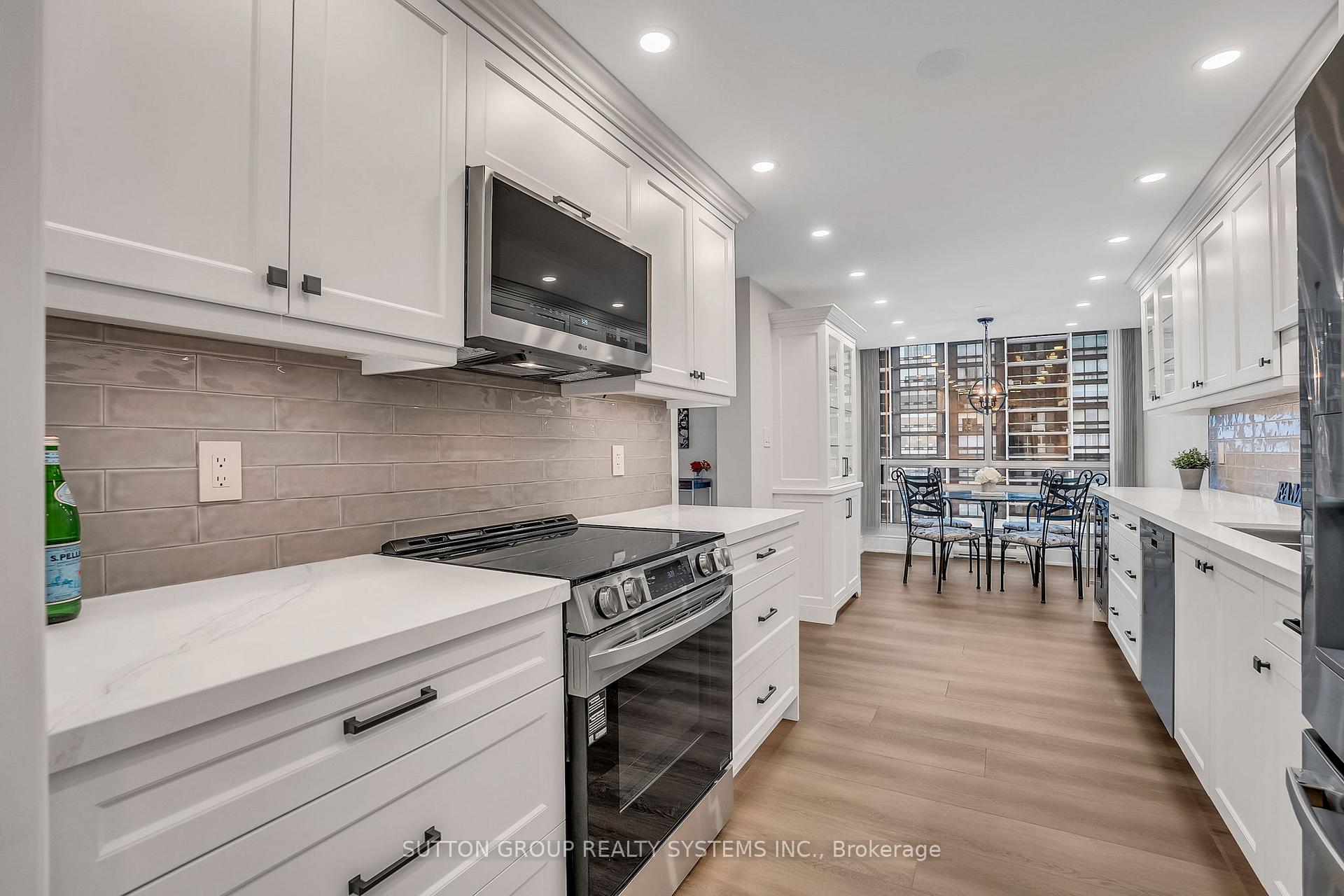 Photo 26 of Unit 501, 2180 Marine Drive, Oakville, Bronte — HOMEH
