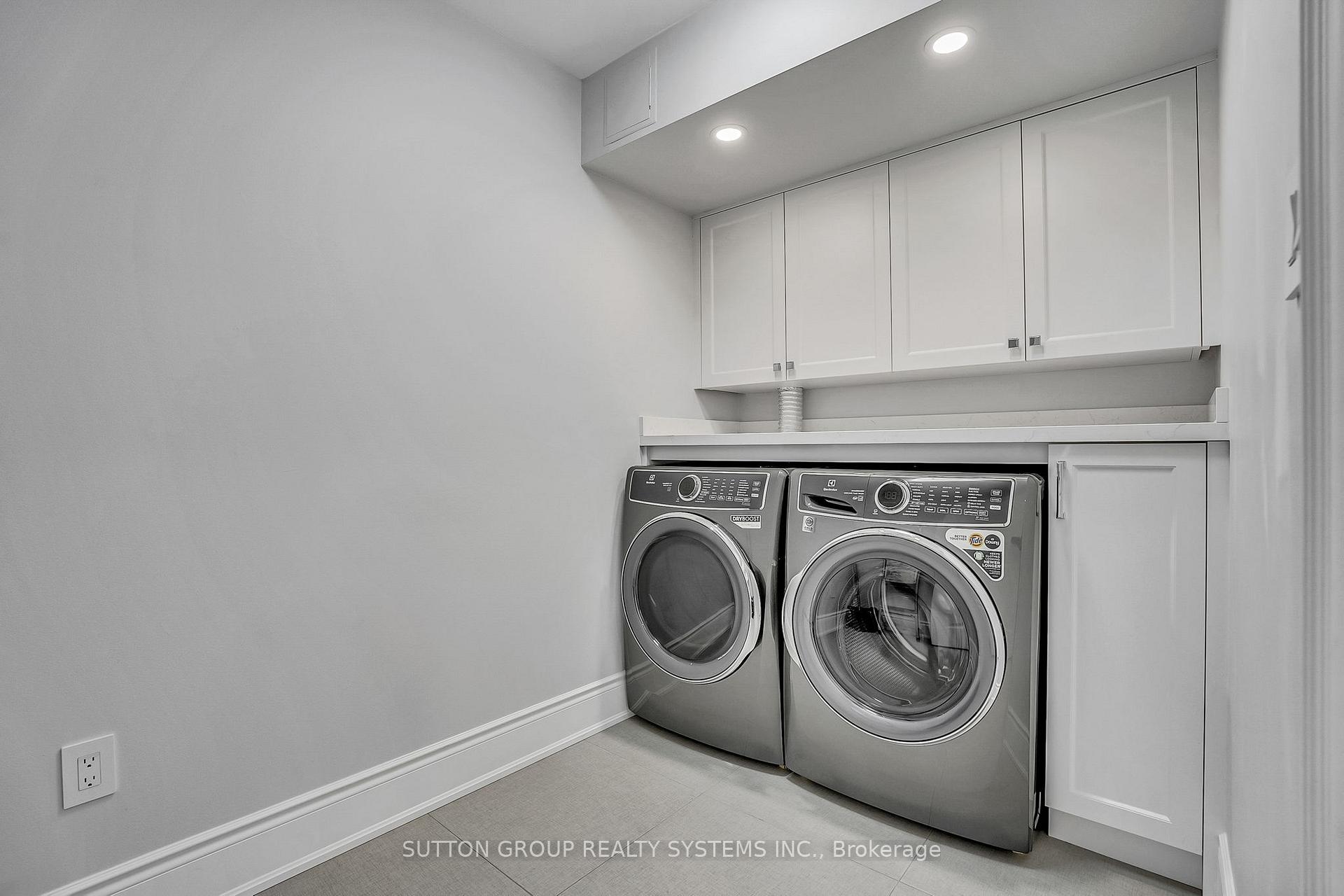 Photo 45 of Unit 501, 2180 Marine Drive, Oakville, Bronte — HOMEH