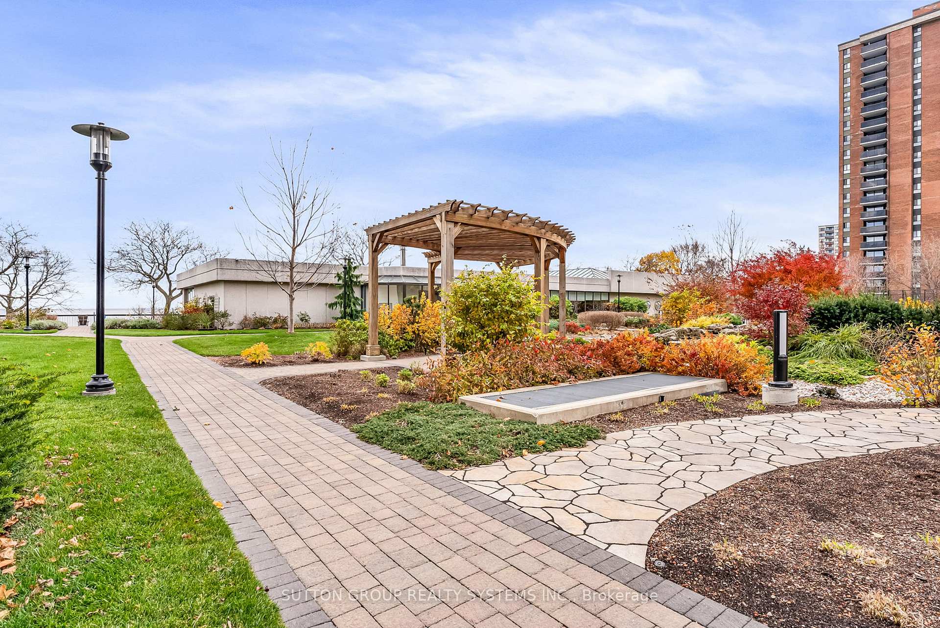 Photo 49 of Unit 501, 2180 Marine Drive, Oakville, Bronte — HOMEH