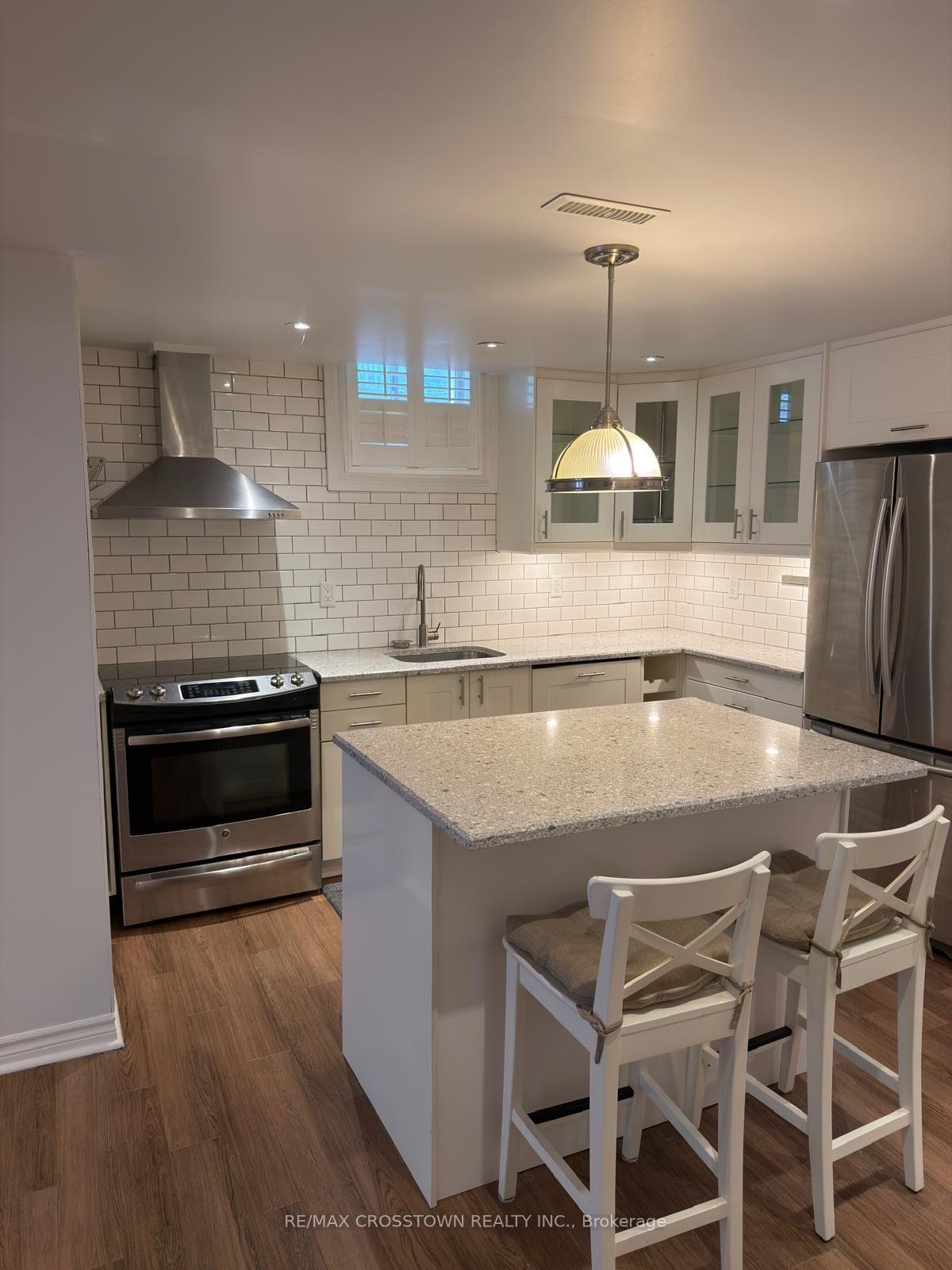 Photo 7 of Unit Bsmnt, 71 Treegrove Circle, Aurora, Hills of St Andrew — HOMEH