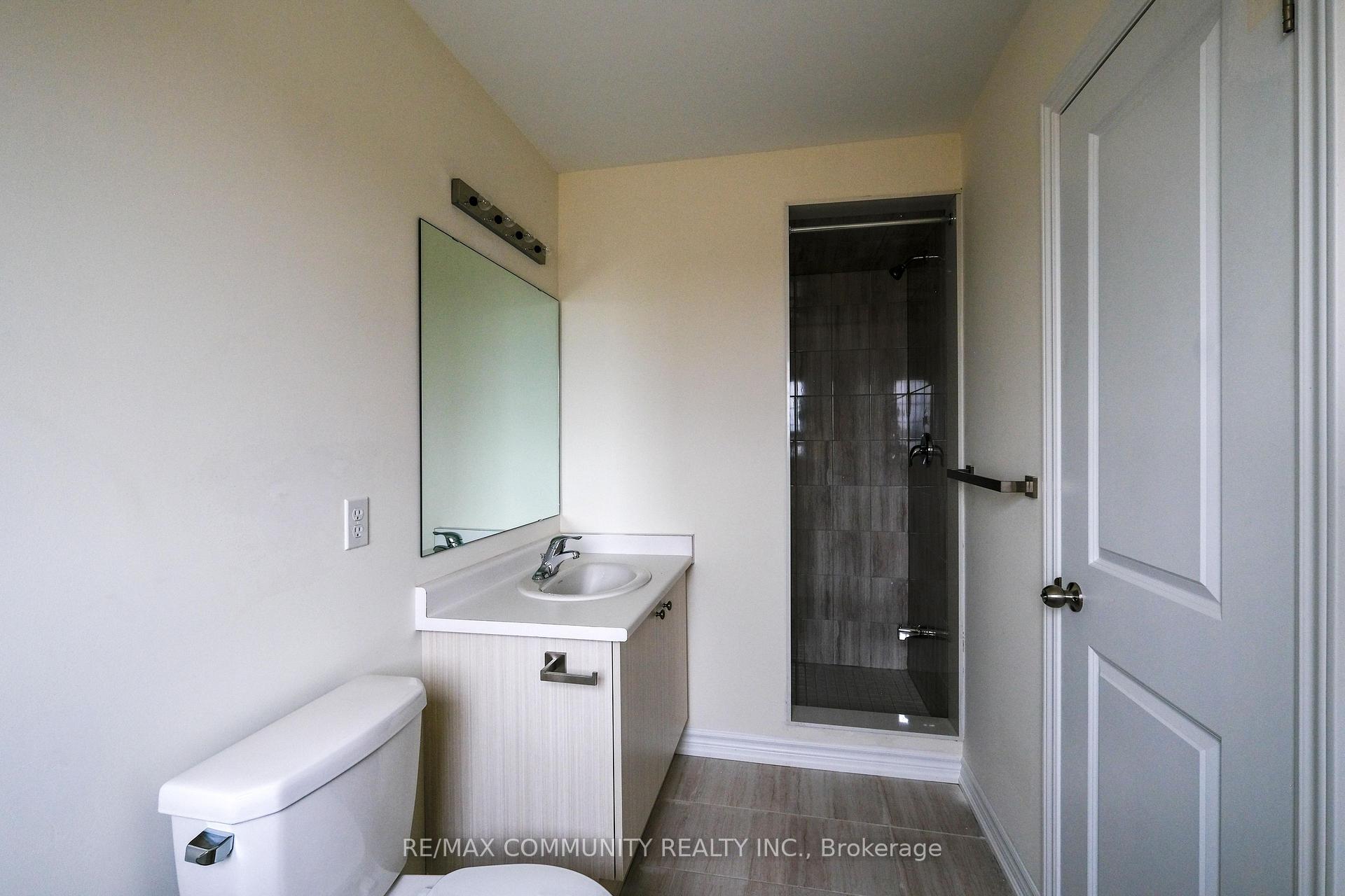 Photo 12 of 1109 Skyridge Boulevard, Pickering, Rural Pickering — HOMEH