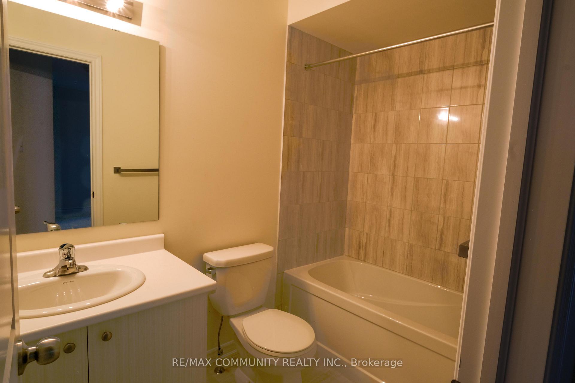 Photo 17 of 1109 Skyridge Boulevard, Pickering, Rural Pickering — HOMEH