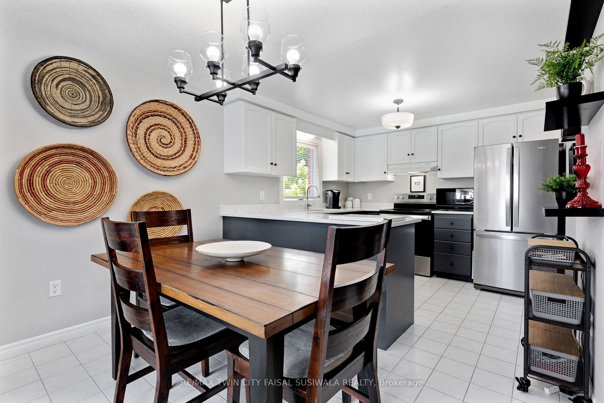Photo 19 of 72 Melran Drive, Cambridge, Hespeler Village — HOMEH