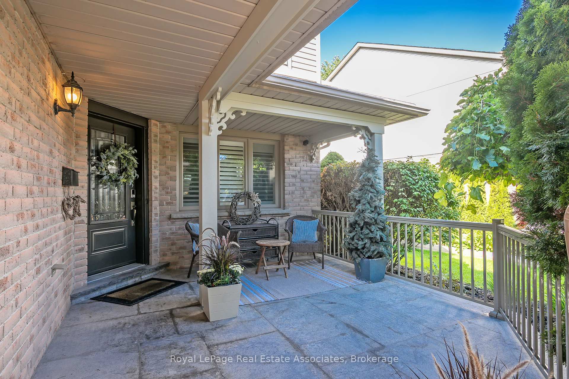 Photo 3 of 5824 Cornell Crescent, Mississauga, Central Erin Mills — HOMEH