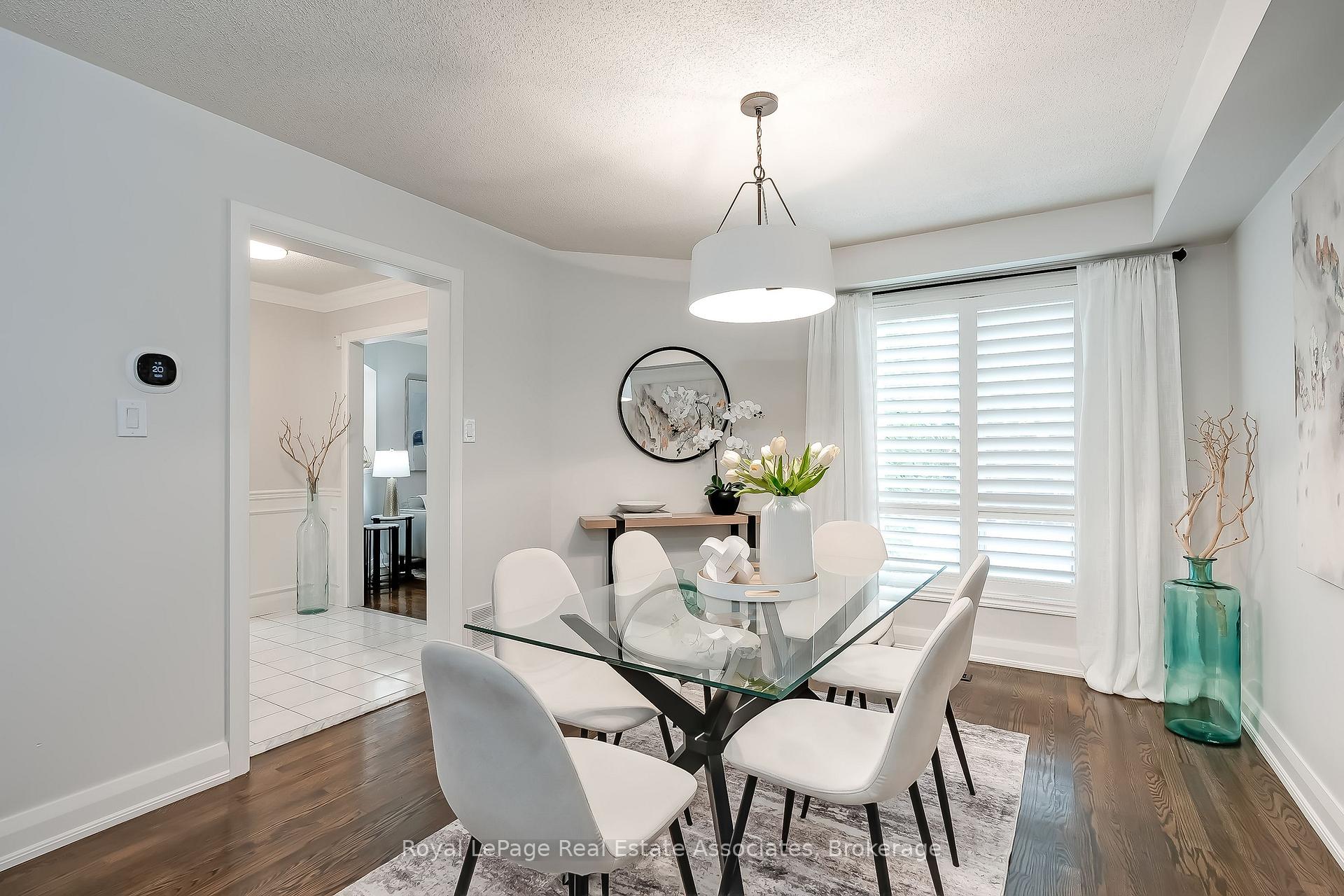 Photo 11 of 5824 Cornell Crescent, Mississauga, Central Erin Mills — HOMEH