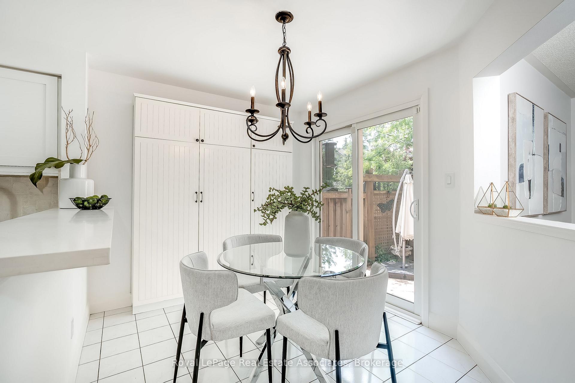 Photo 16 of 5824 Cornell Crescent, Mississauga, Central Erin Mills — HOMEH