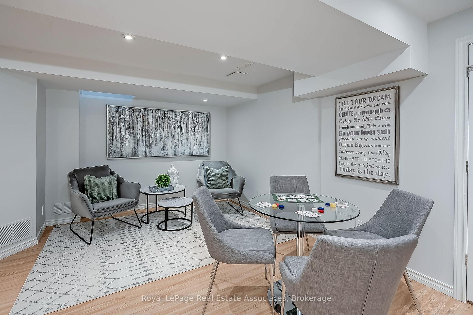 Photo 35 of 5824 Cornell Crescent, Mississauga, Central Erin Mills — HOMEH