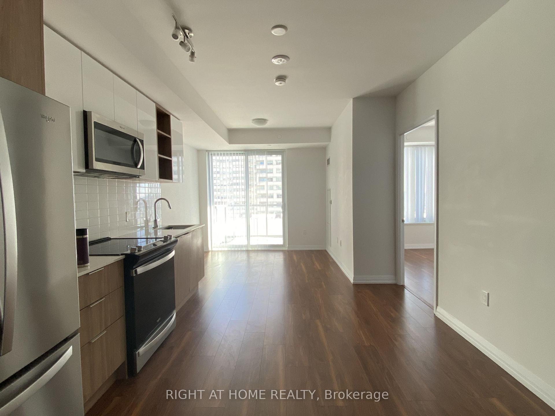 Photo 1 of 25 Holly Street, Toronto, Mount Pleasant West — HOMEH