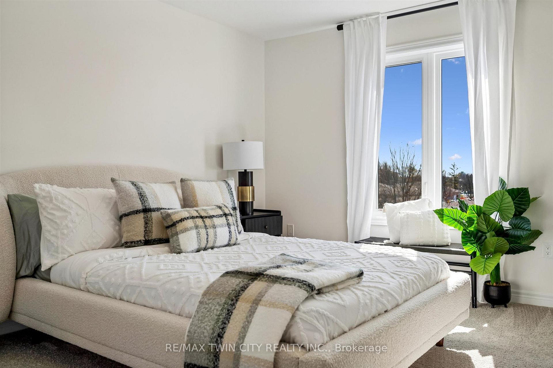 Photo 30 of 14 Sora Lane, Guelph, Grange Road — HOMEH