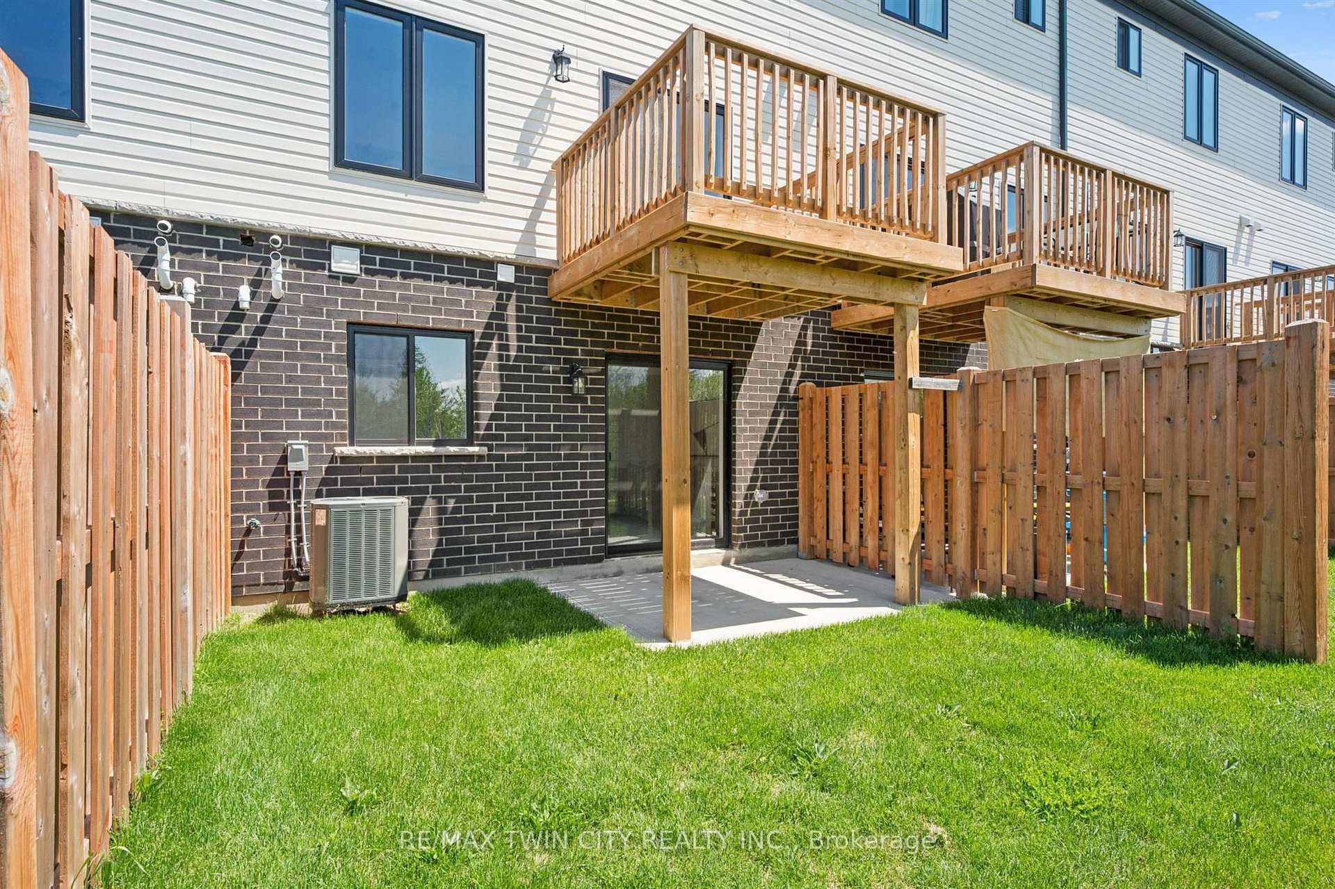 Photo 37 of 14 Sora Lane, Guelph, Grange Road — HOMEH