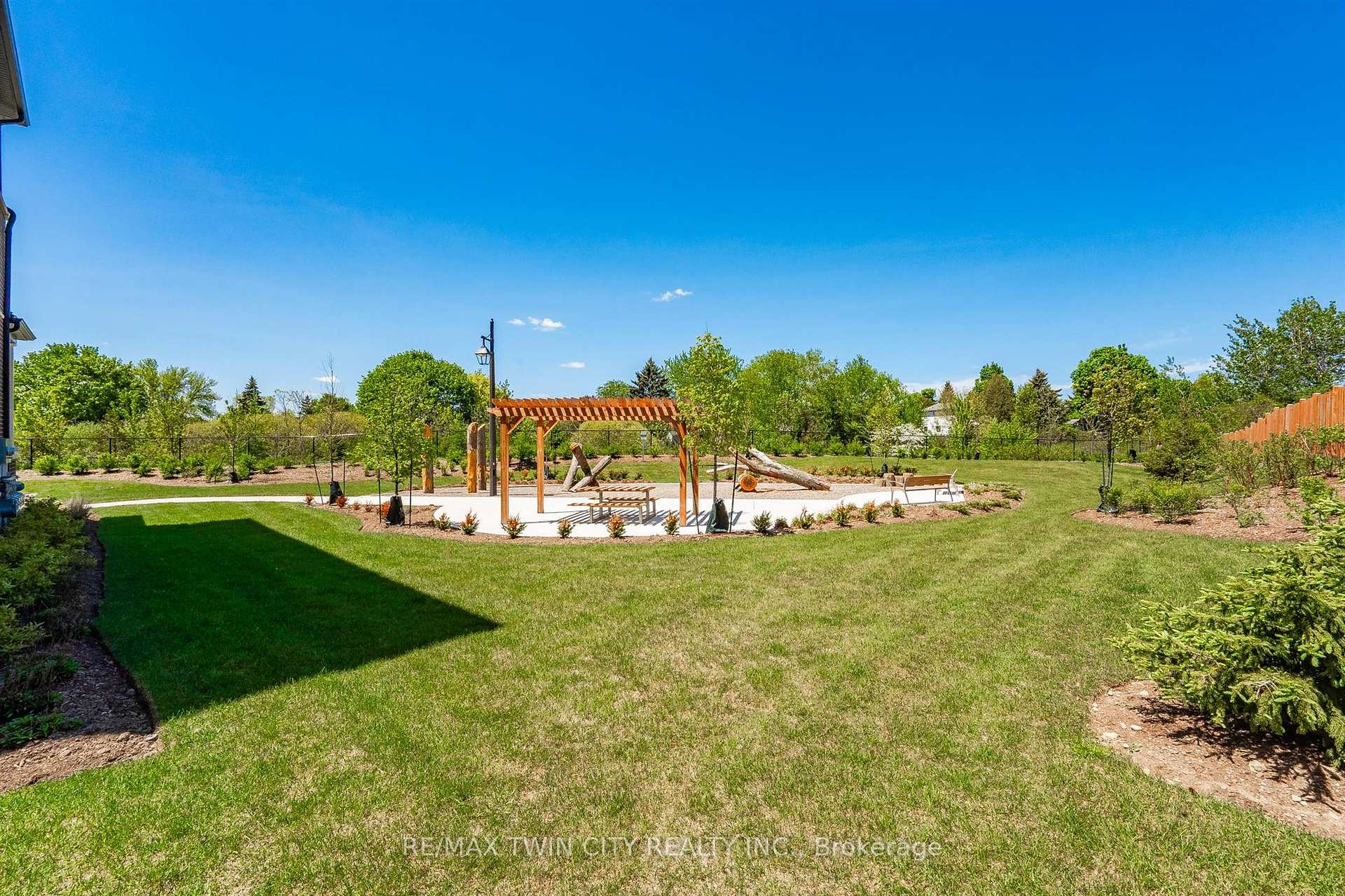 Photo 48 of 14 Sora Lane, Guelph, Grange Road — HOMEH