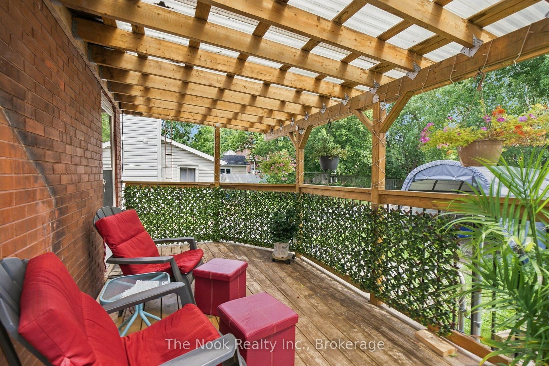 Photo 27 of 79 Elgin Street W, Oshawa, O'Neill — HOMEH
