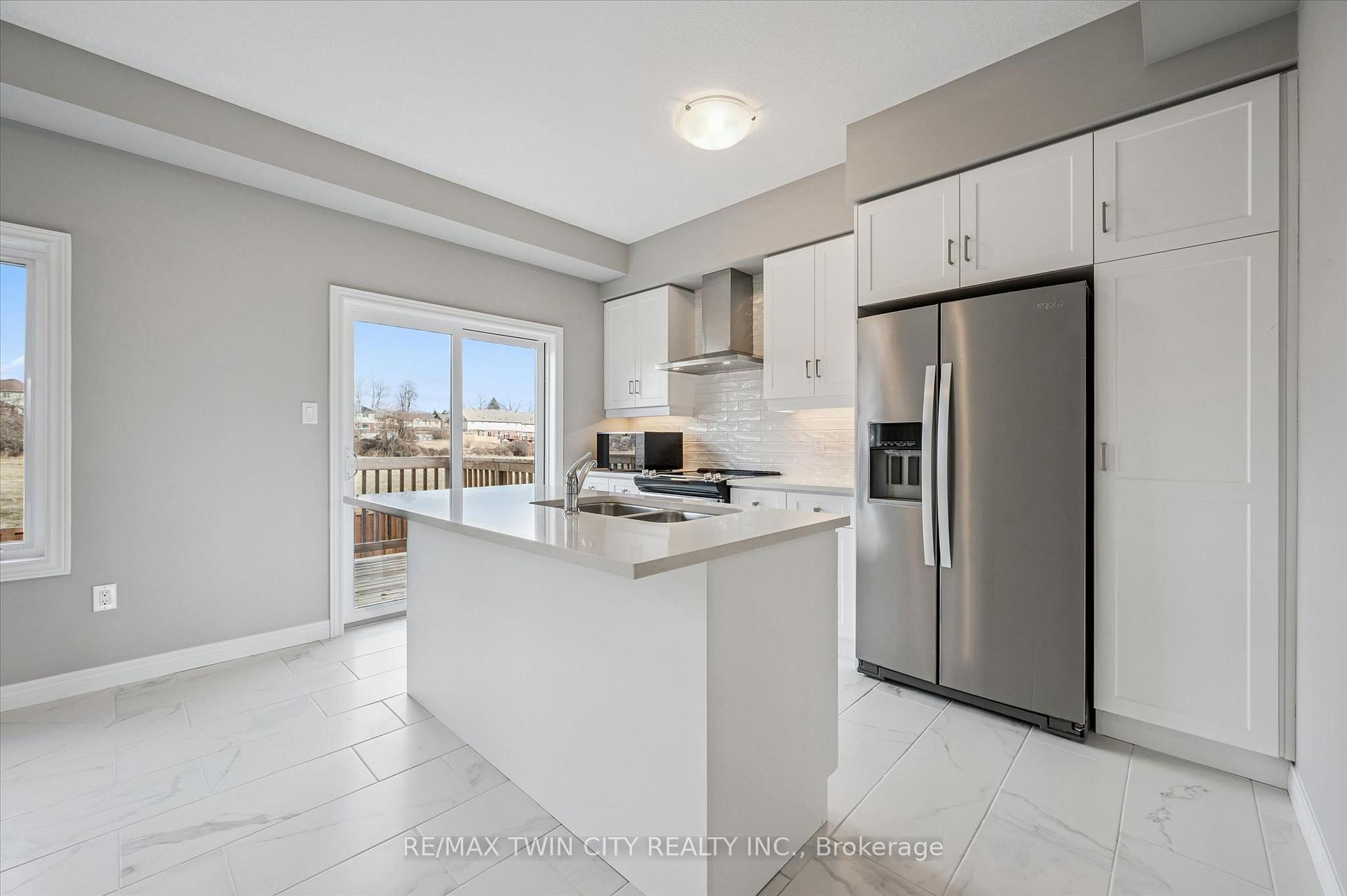 Photo 11 of 27 Sora Lane, Guelph, Grange Road — HOMEH