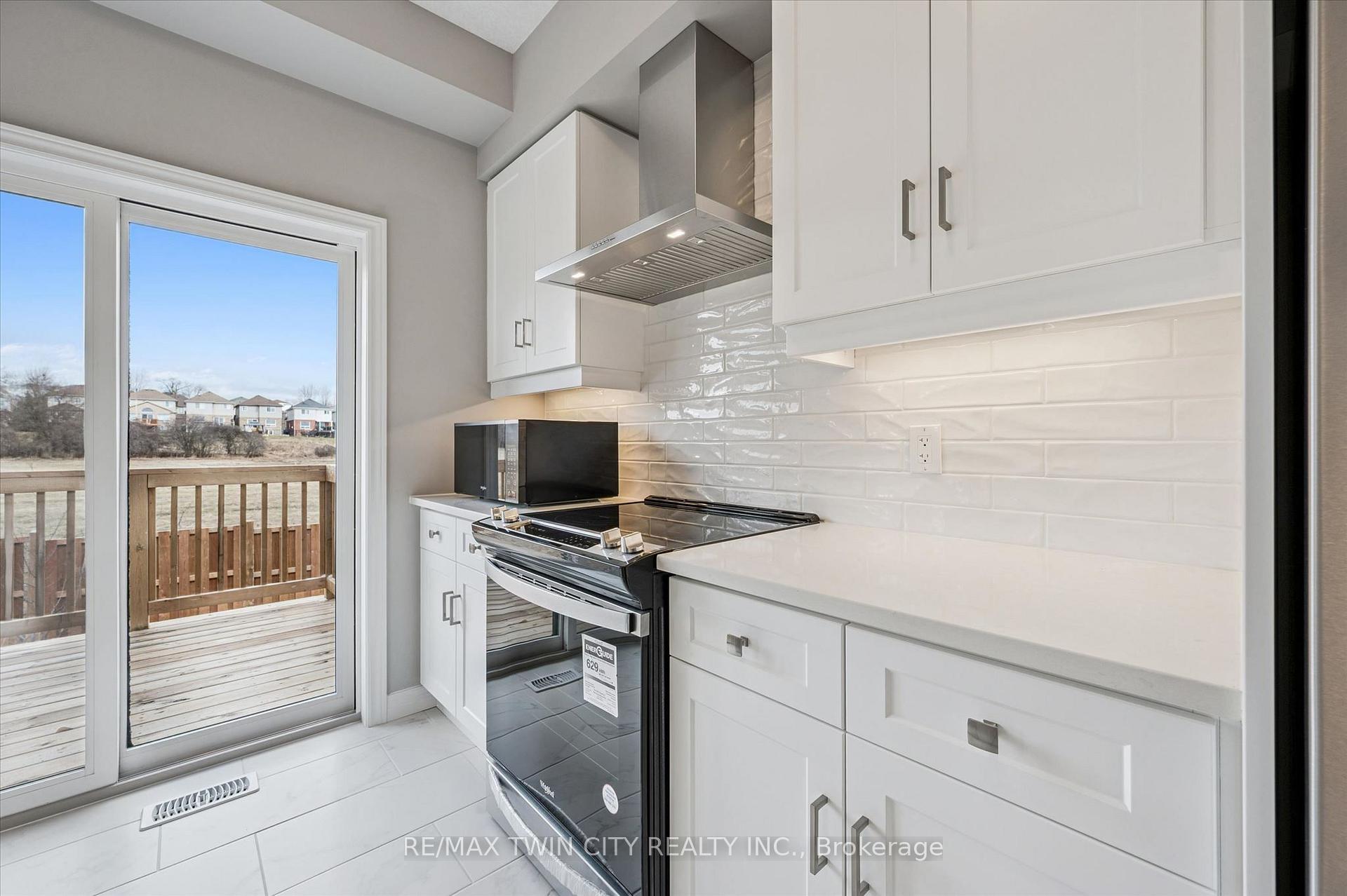 Photo 12 of 27 Sora Lane, Guelph, Grange Road — HOMEH