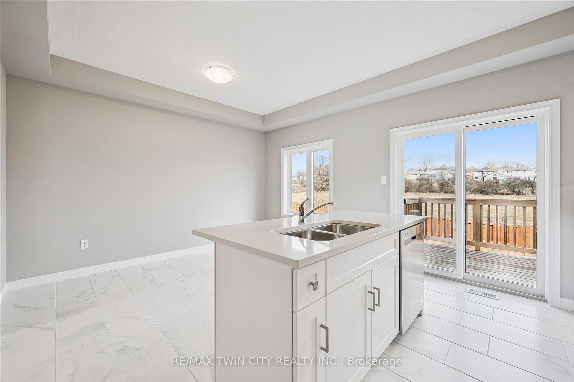 Photo 15 of 27 Sora Lane, Guelph, Grange Road — HOMEH