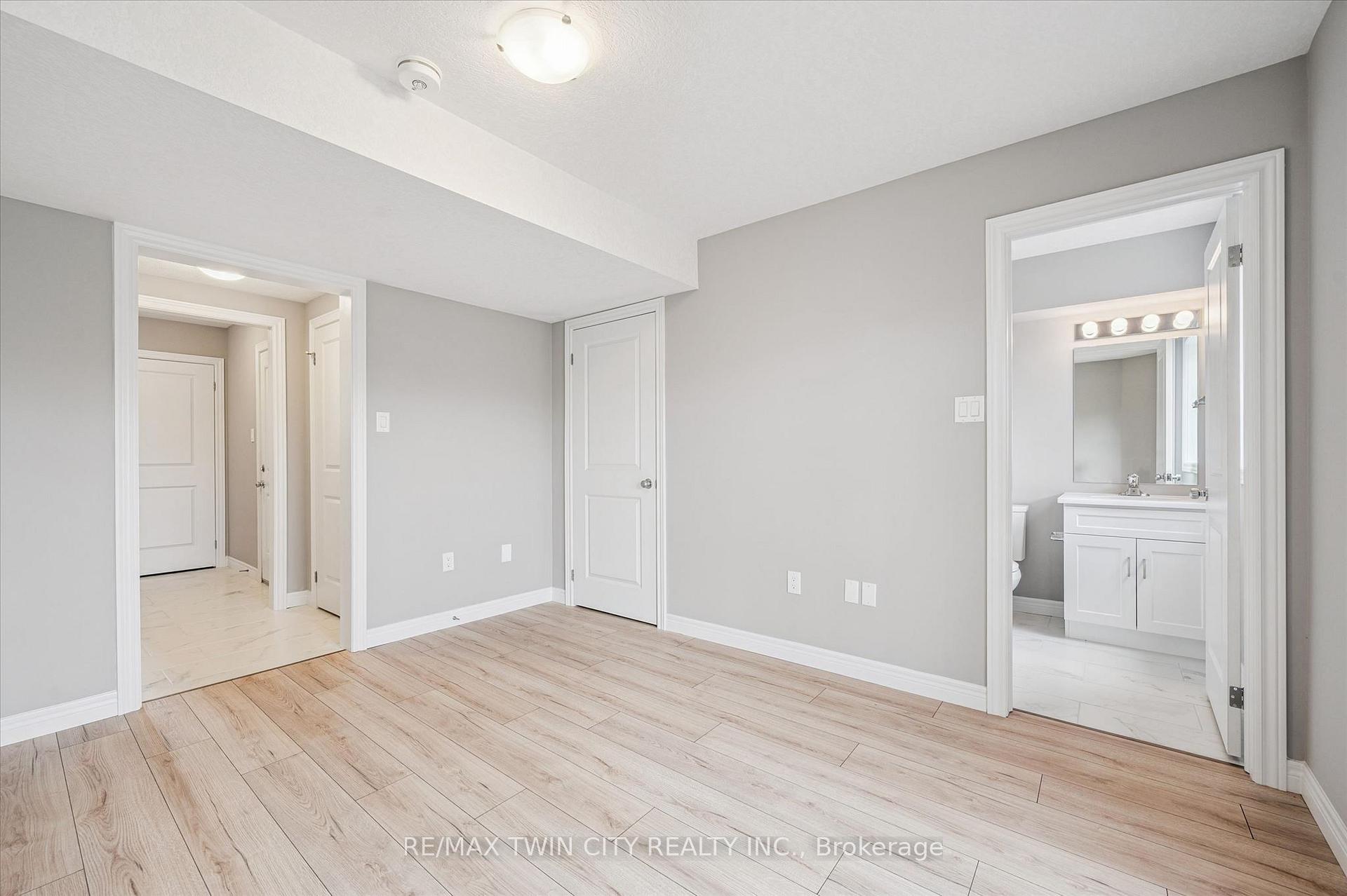 Photo 29 of 27 Sora Lane, Guelph, Grange Road — HOMEH