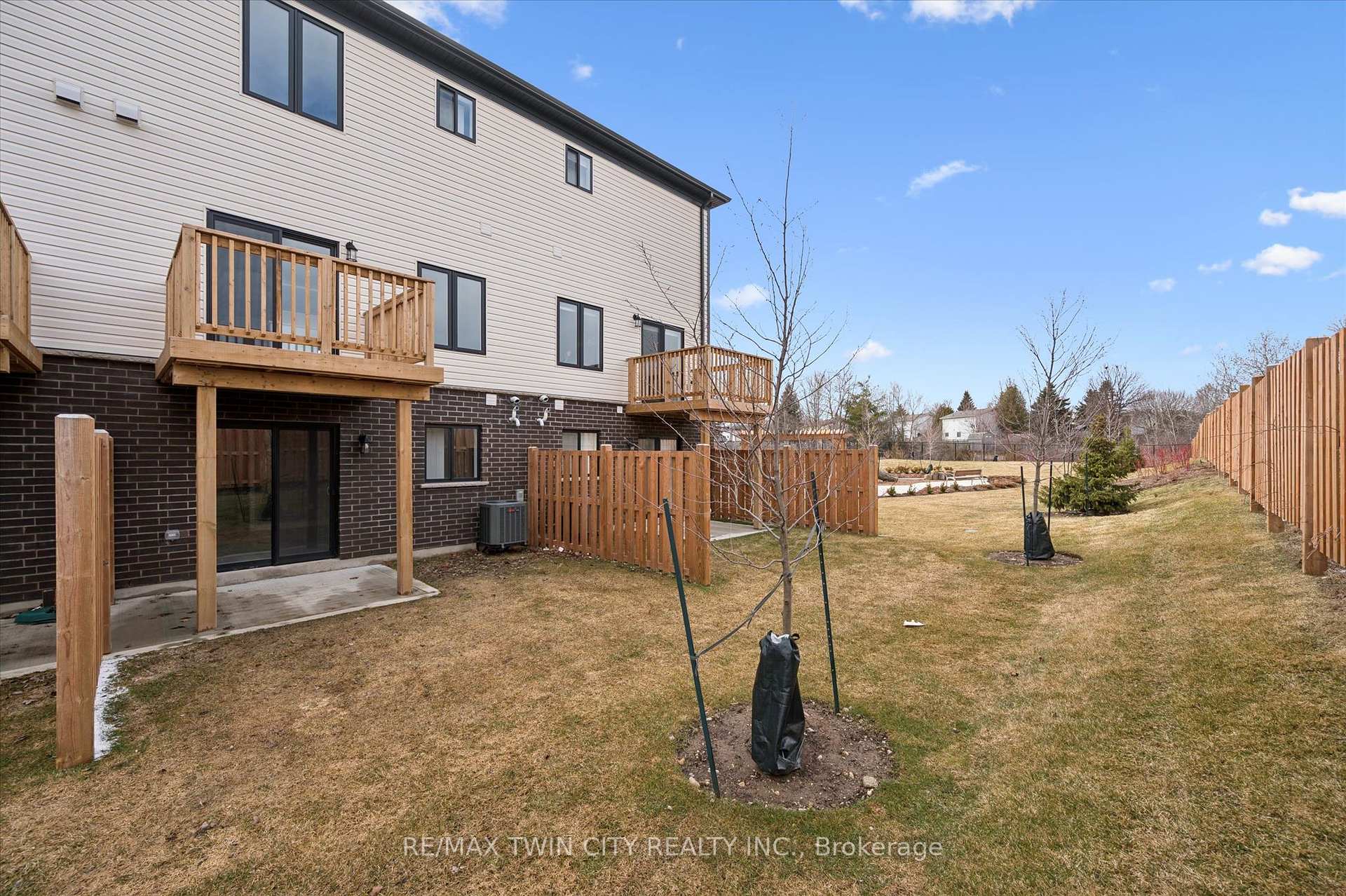 Photo 38 of 27 Sora Lane, Guelph, Grange Road — HOMEH