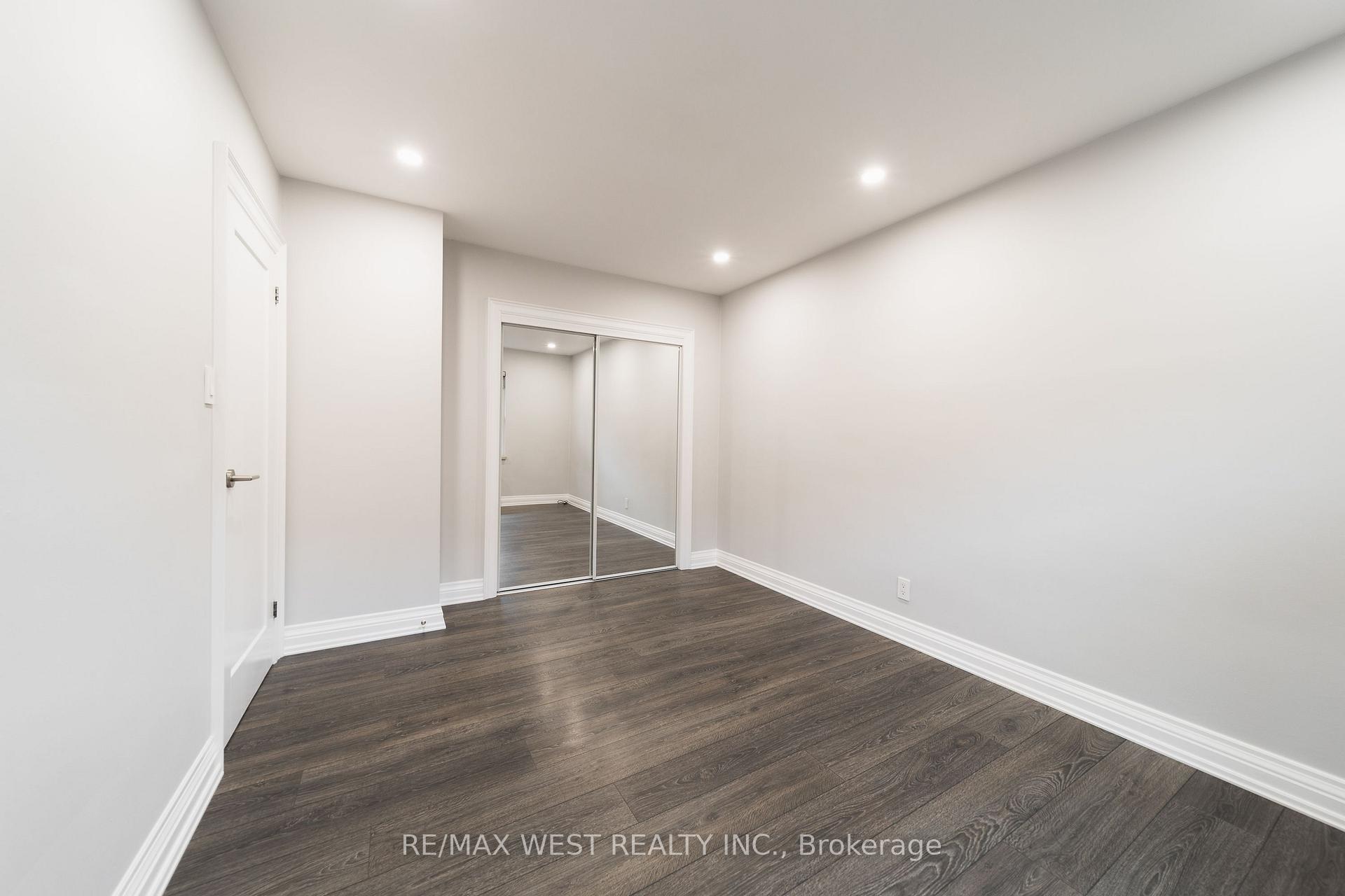 Photo 12 of Unit 7, 237 Melrose Street, Etobicoke, Mimico — HOMEH