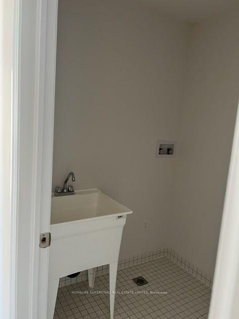 Photo 10 of 9258 Griffon Street, Niagara Falls, Lyons Creek — HOMEH