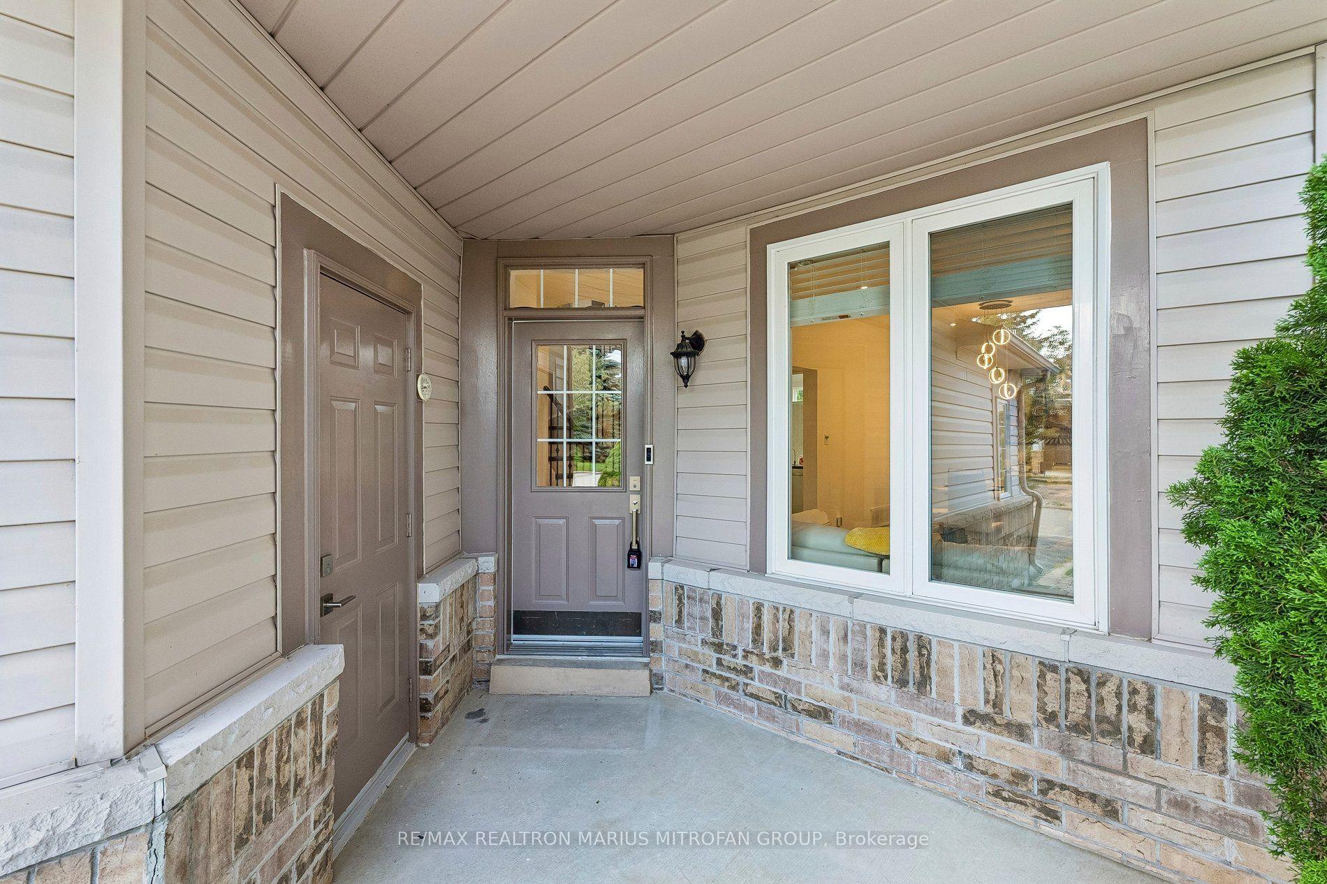 Photo 2 of 16 Trout Lily Avenue, Markham, Legacy — HOMEH