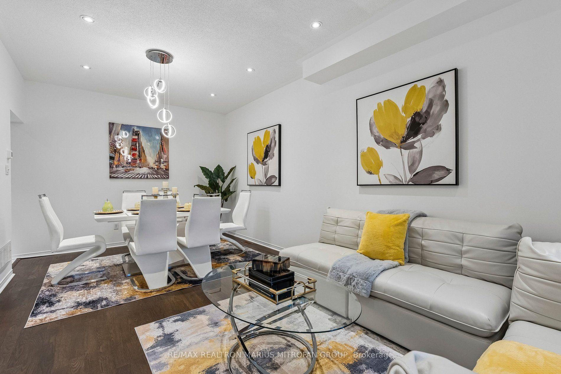 Photo 4 of 16 Trout Lily Avenue, Markham, Legacy — HOMEH