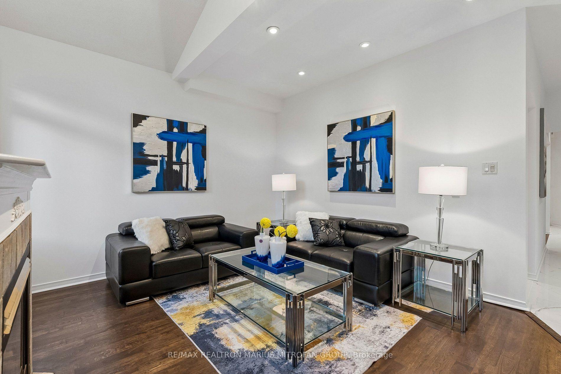 Photo 18 of 16 Trout Lily Avenue, Markham, Legacy — HOMEH