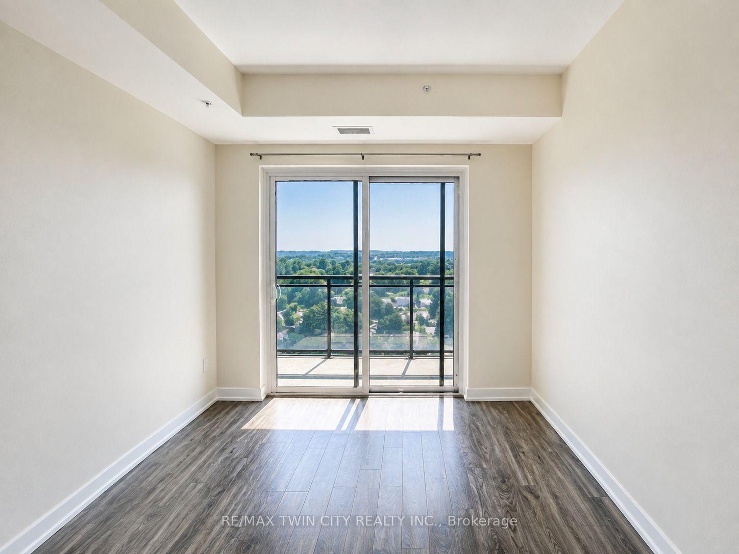 Photo 5 of Unit 1505, 128 King Street, Waterloo, Downtown Waterloo — HOMEH