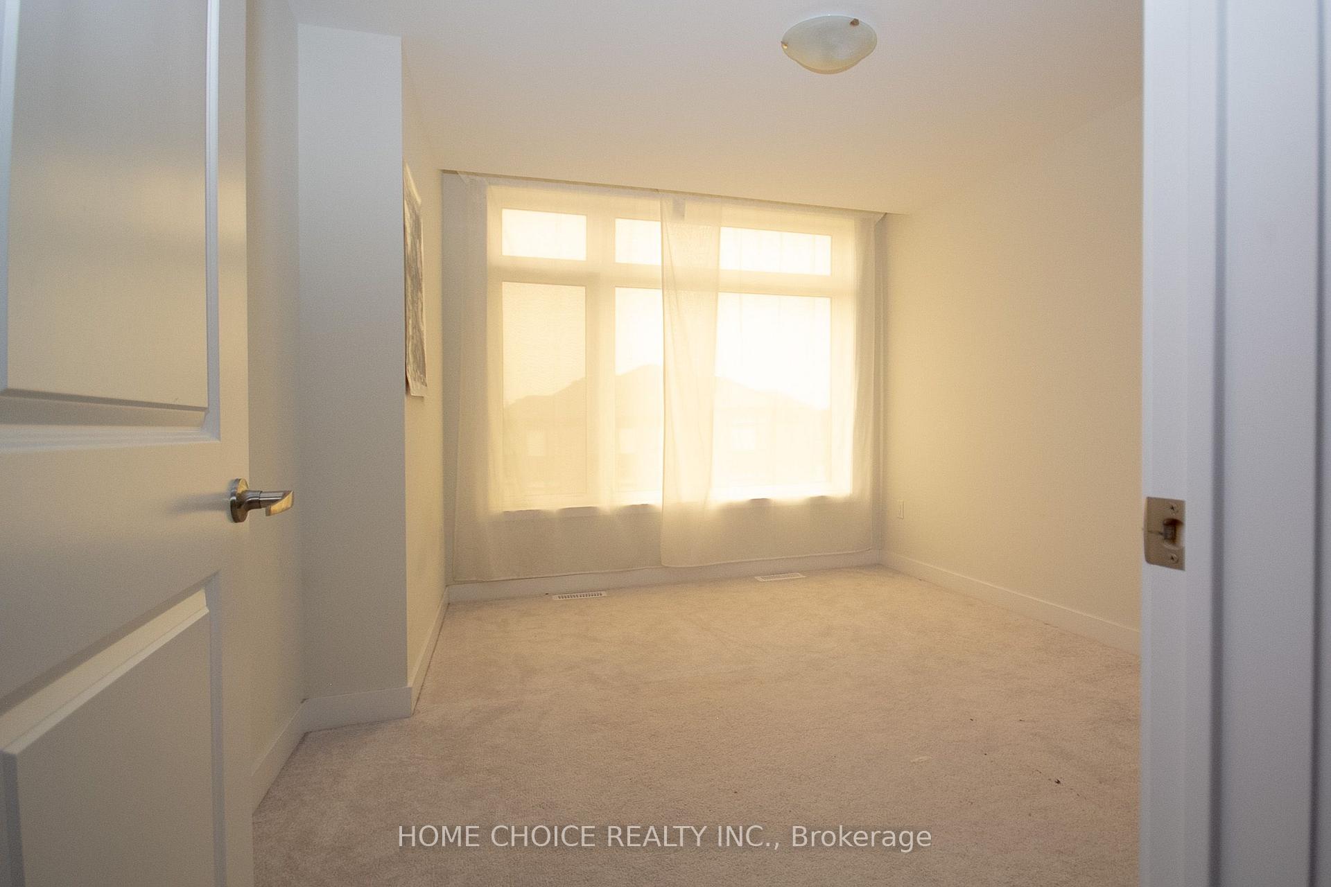 Photo 19 of 639 Pollock Grove, Peterborough, Monaghan Ward 2 — HOMEH