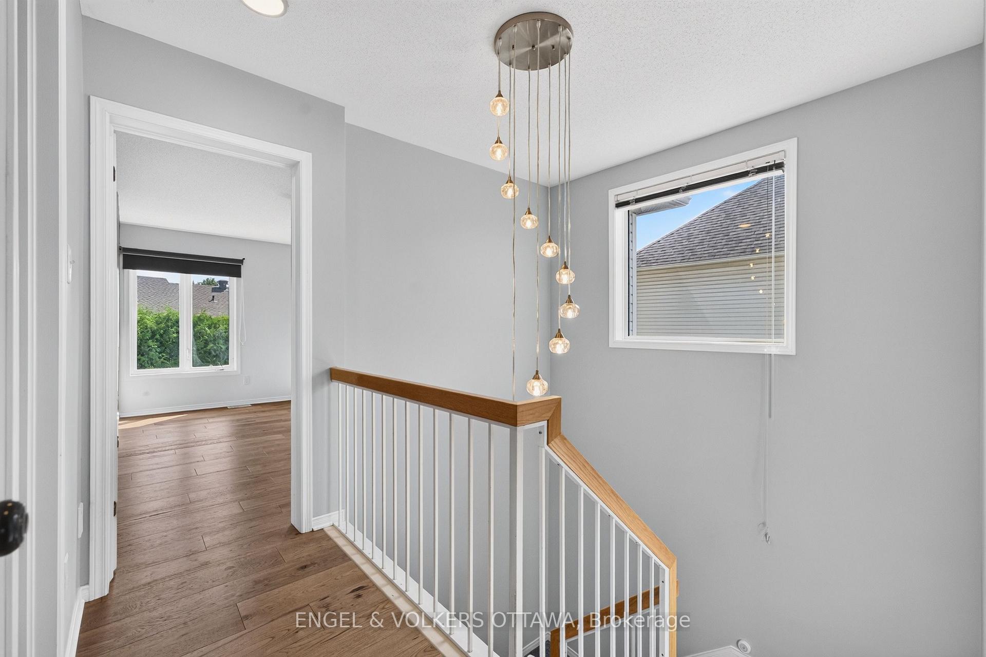 Photo 27 of 2123 Esprit Drive, Ottawa, Avalon East — HOMEH