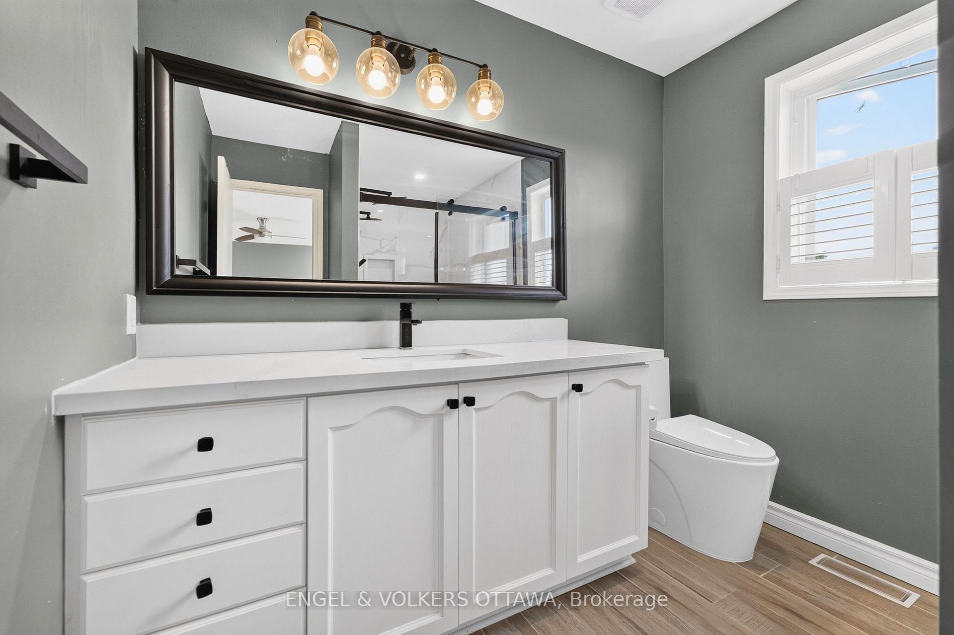 Photo 32 of 2123 Esprit Drive, Ottawa, Avalon East — HOMEH