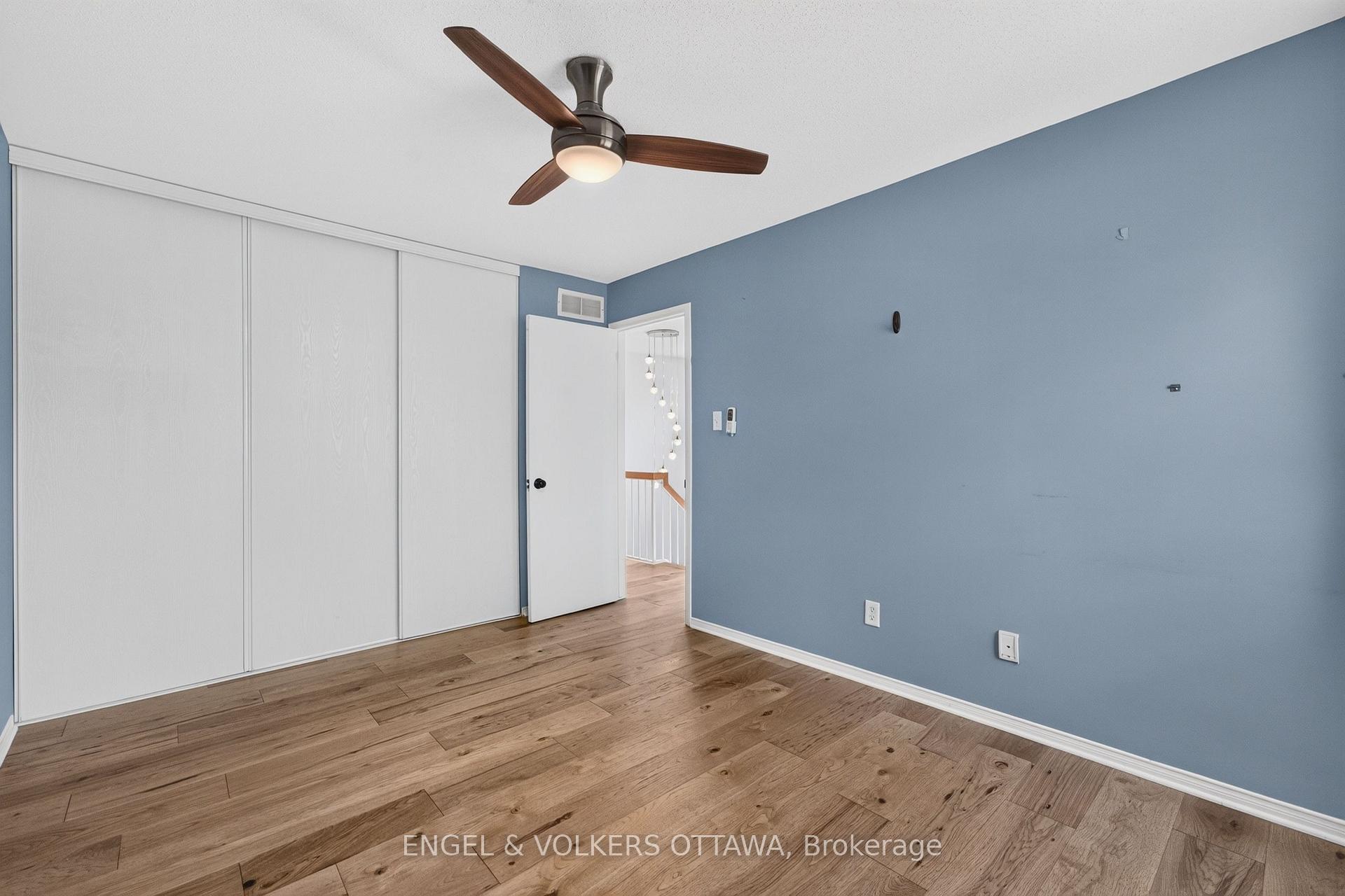 Photo 35 of 2123 Esprit Drive, Ottawa, Avalon East — HOMEH