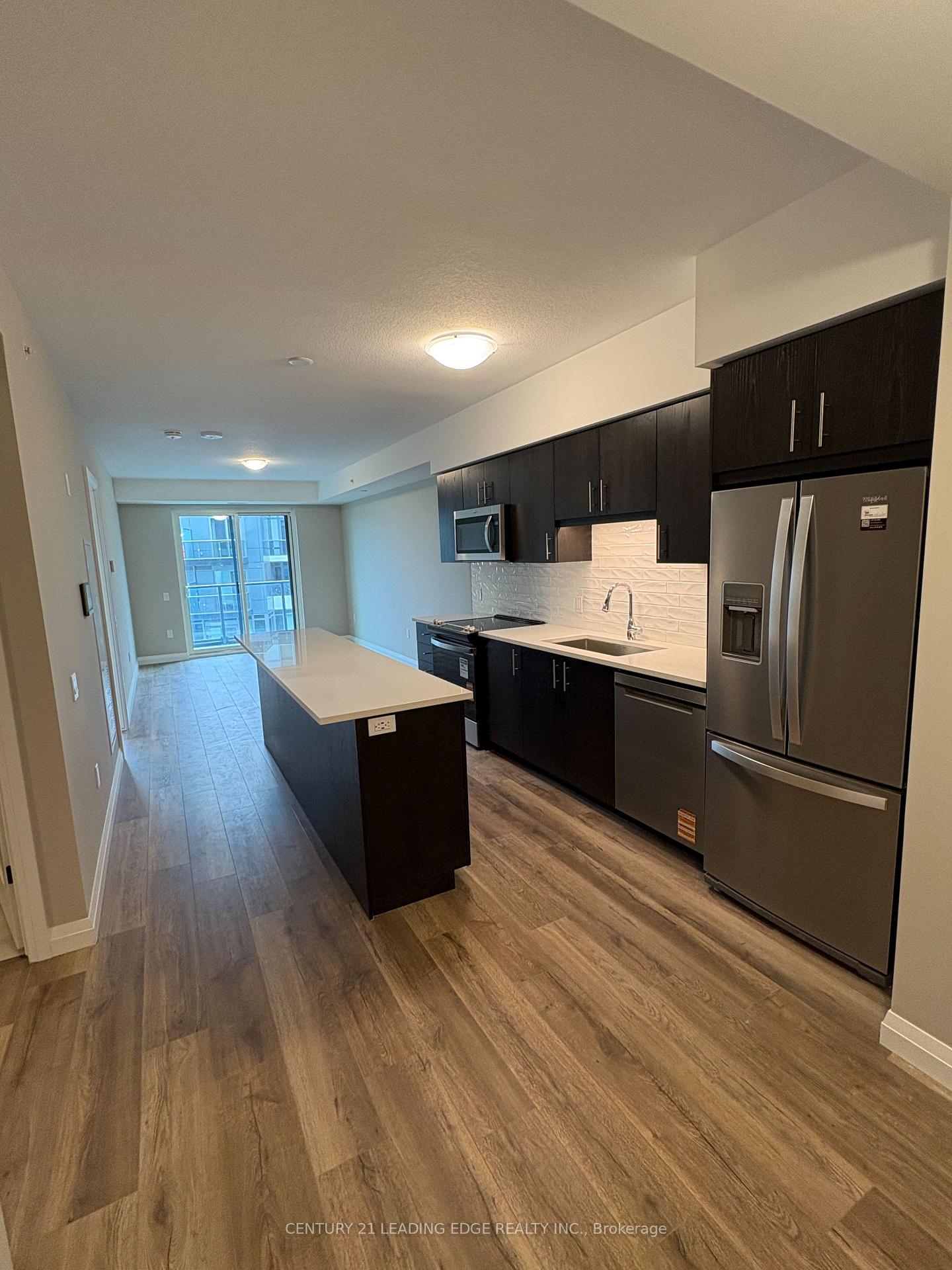 Photo 4 of Unit 908, 93 Arthur Street, Guelph, St. Patrick's Ward — HOMEH