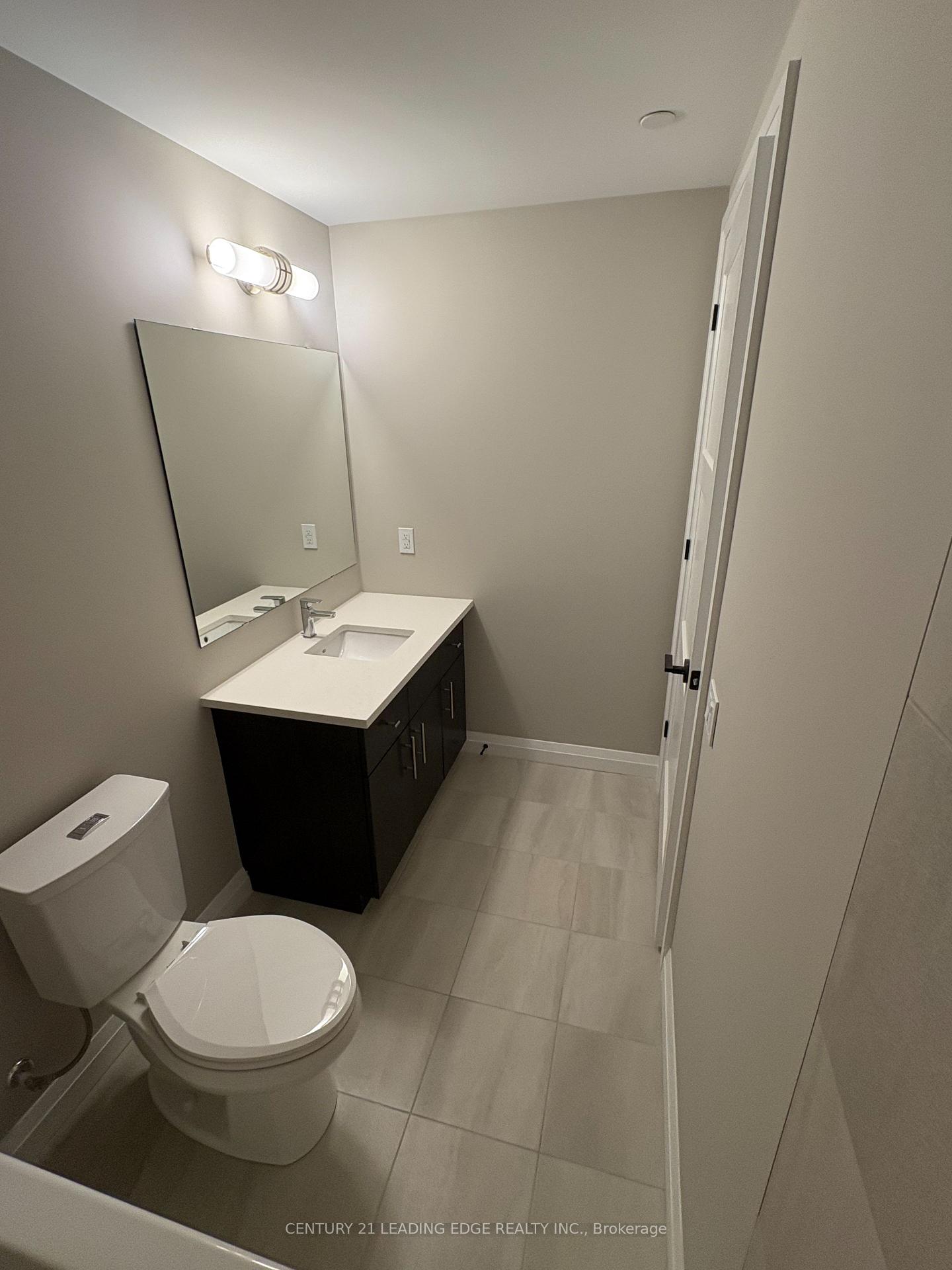 Photo 12 of Unit 908, 93 Arthur Street, Guelph, St. Patrick's Ward — HOMEH