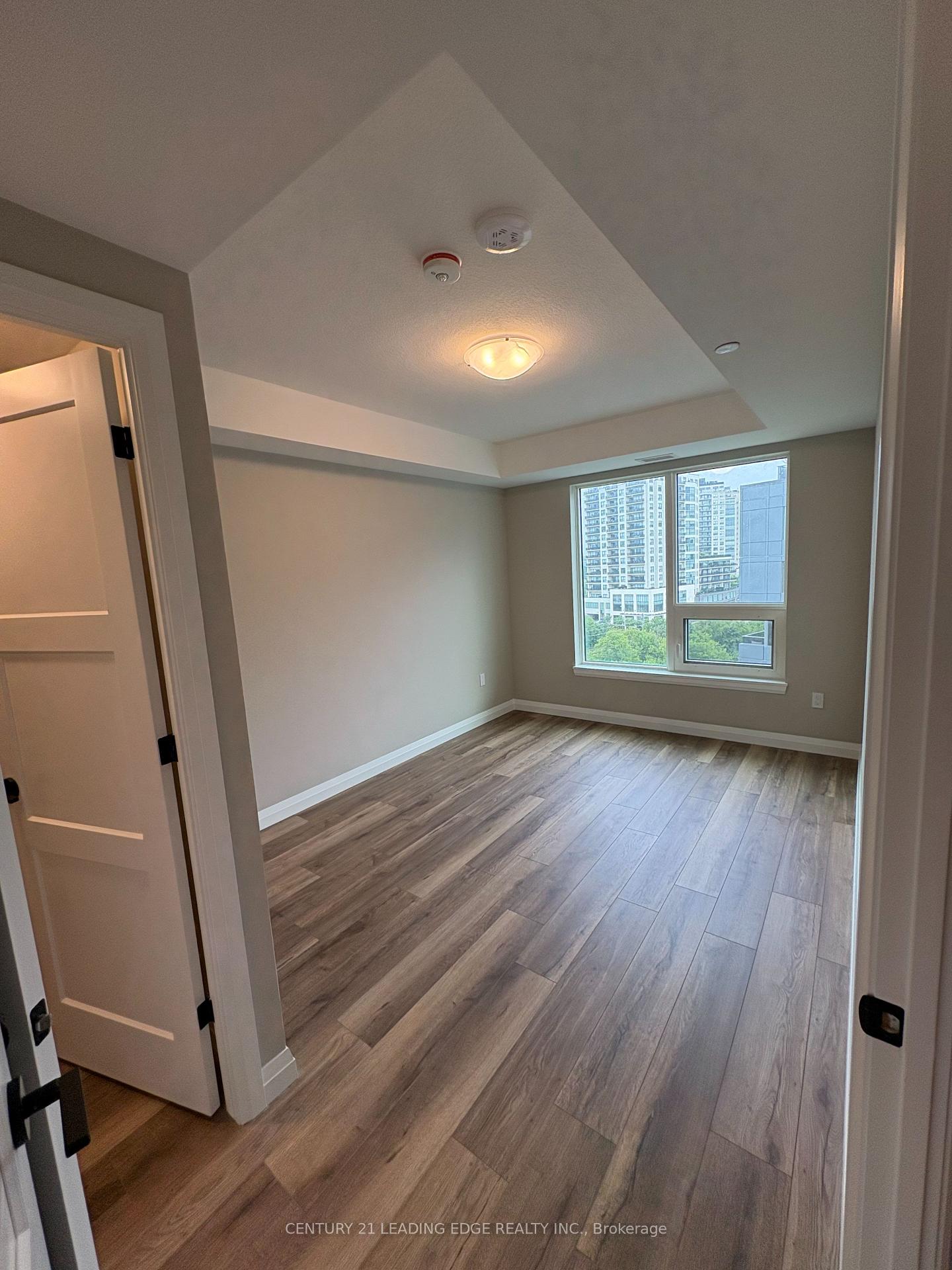 Photo 14 of Unit 908, 93 Arthur Street, Guelph, St. Patrick's Ward — HOMEH