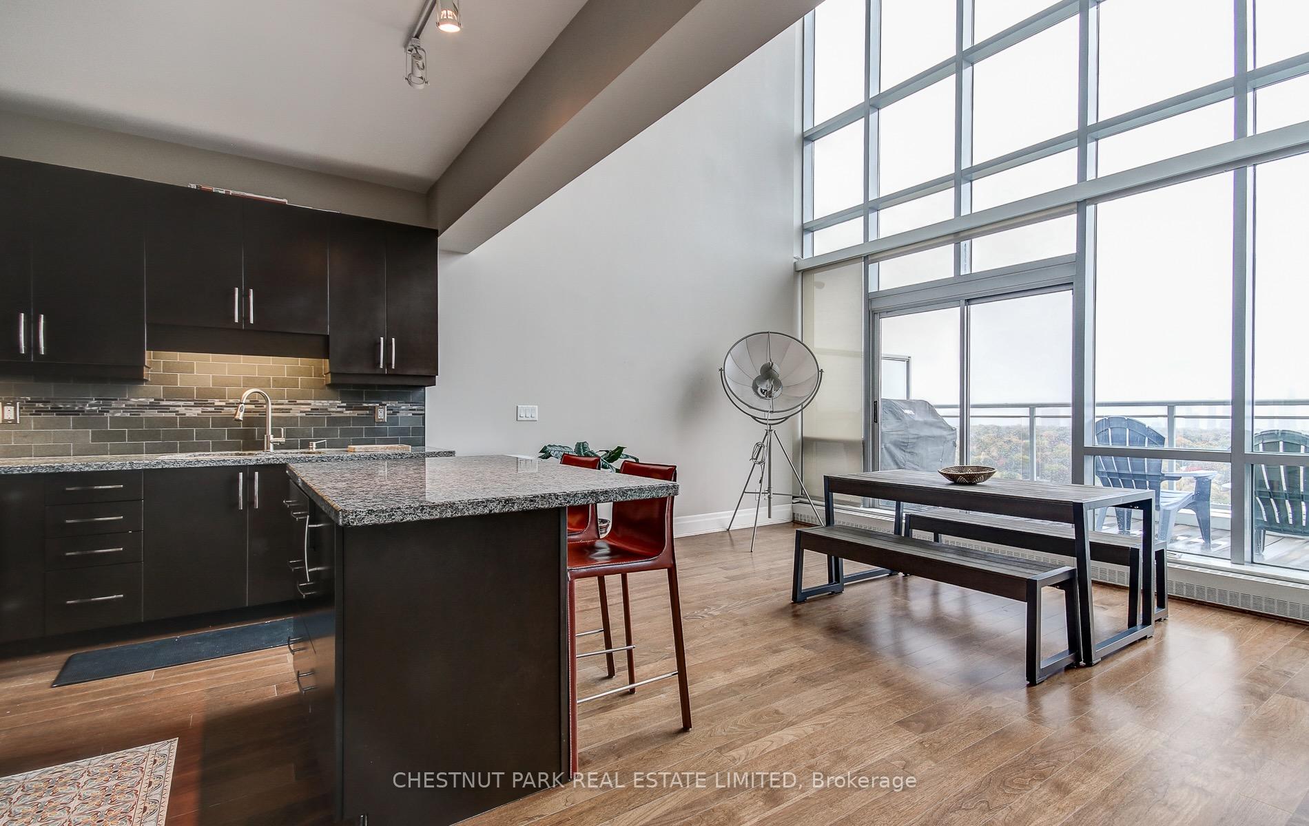 Photo 6 of Unit PH 05, 2 Fieldway Road, Etobicoke, Islington-City Centre West — HOMEH