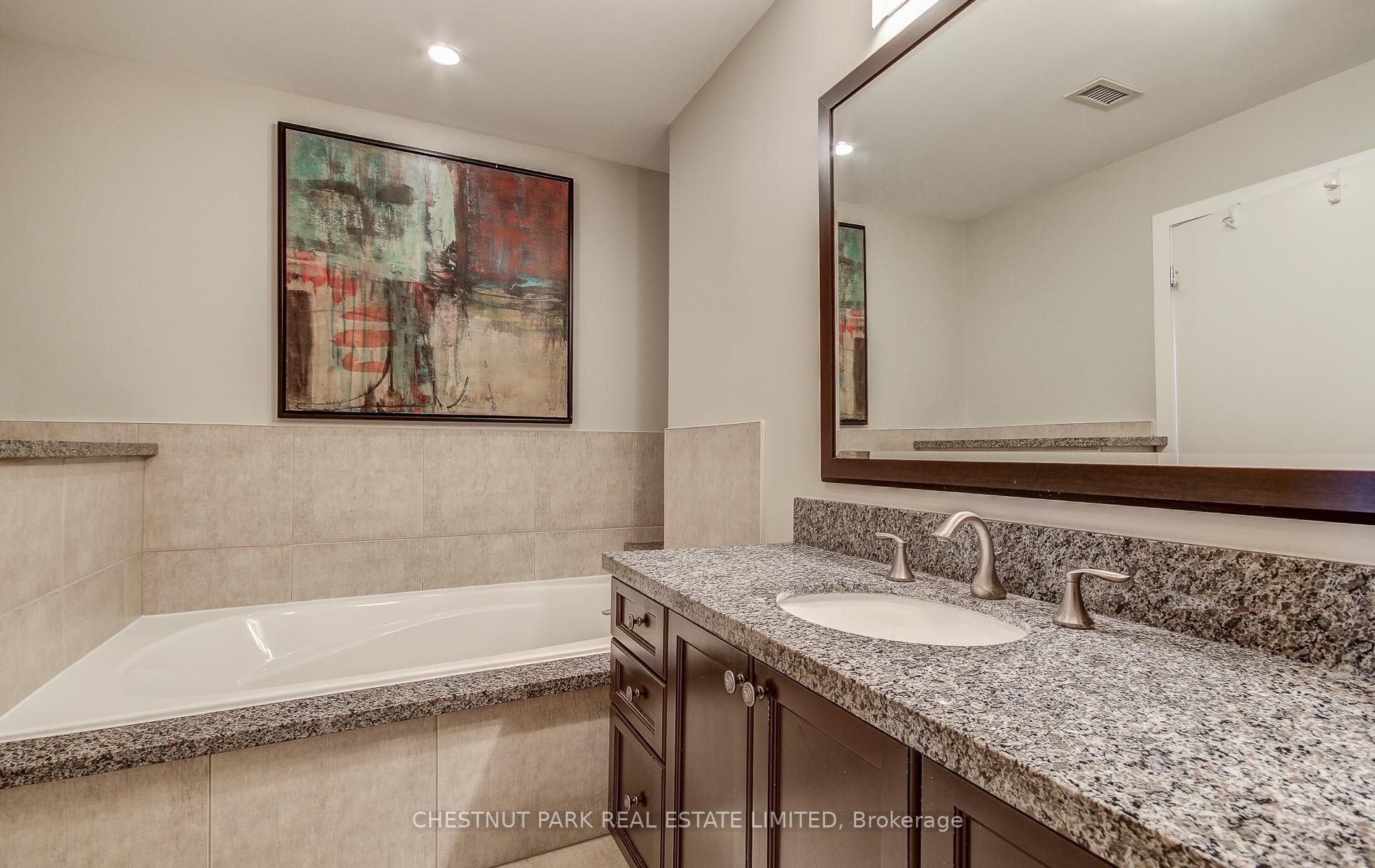 Photo 27 of Unit PH 05, 2 Fieldway Road, Etobicoke, Islington-City Centre West — HOMEH