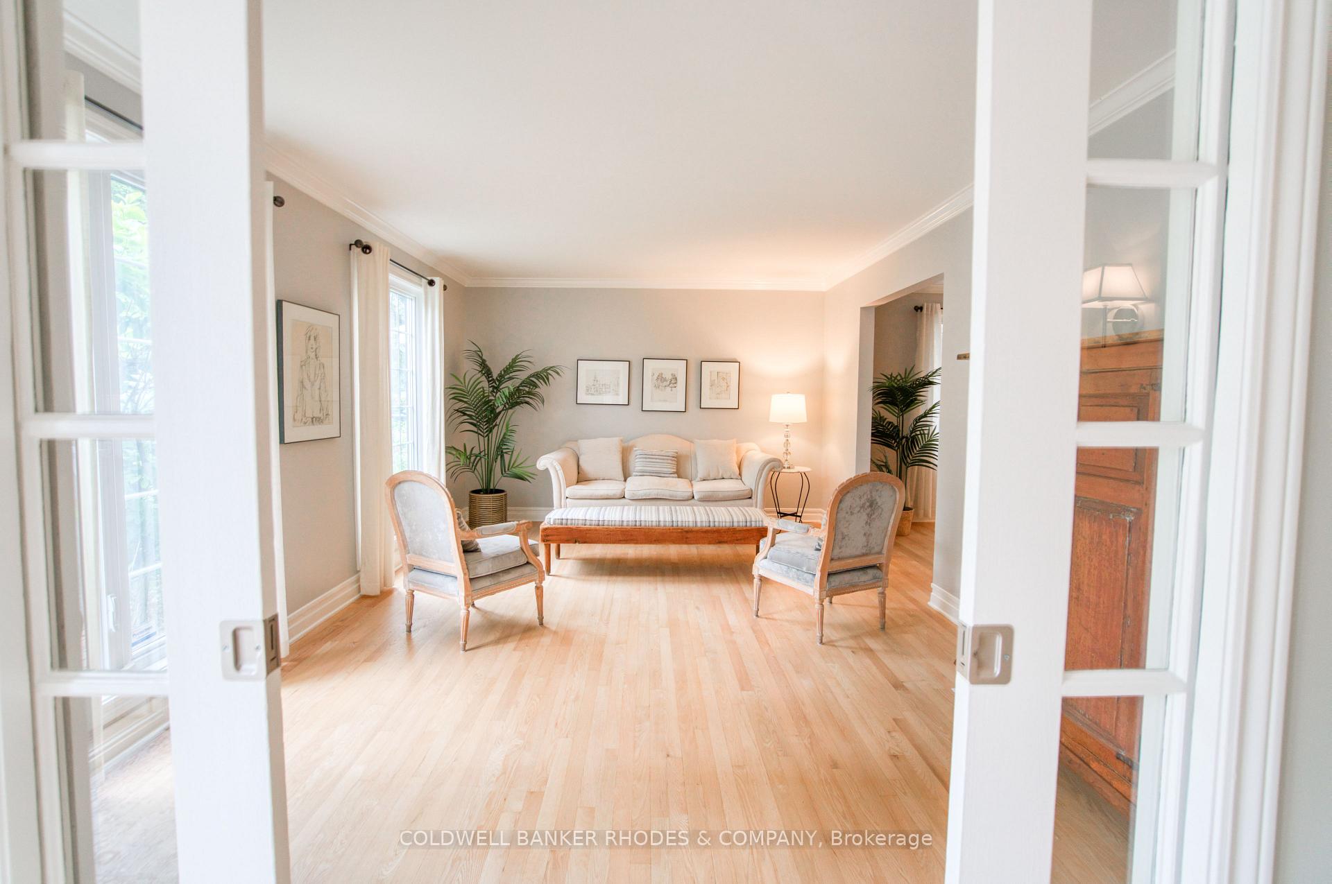 Photo 4 of 1666 Amberdale Crescent, Ottawa, Guildwood Estates - Urbandale Acres — HOMEH