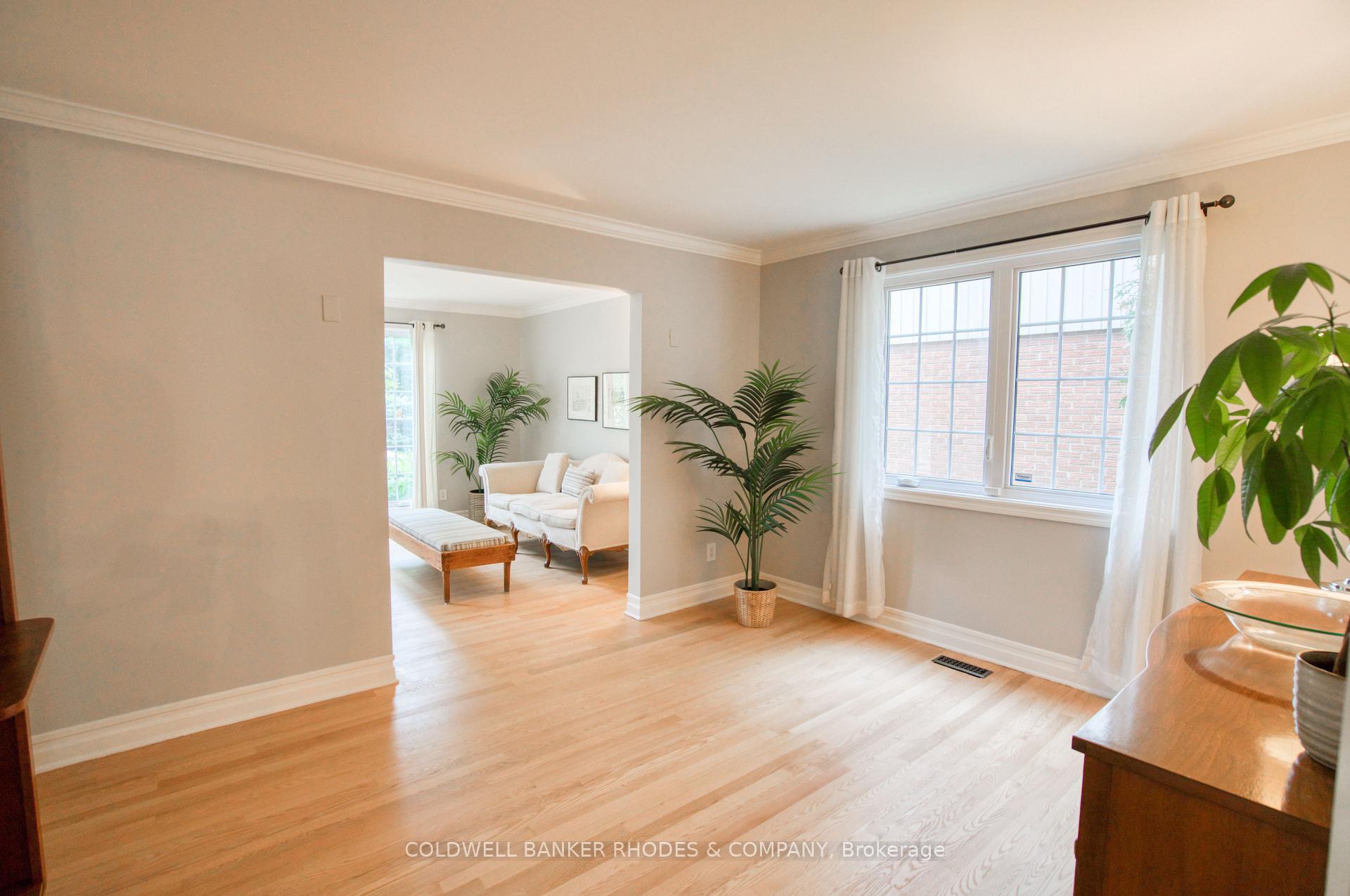 Photo 7 of 1666 Amberdale Crescent, Ottawa, Guildwood Estates - Urbandale Acres — HOMEH