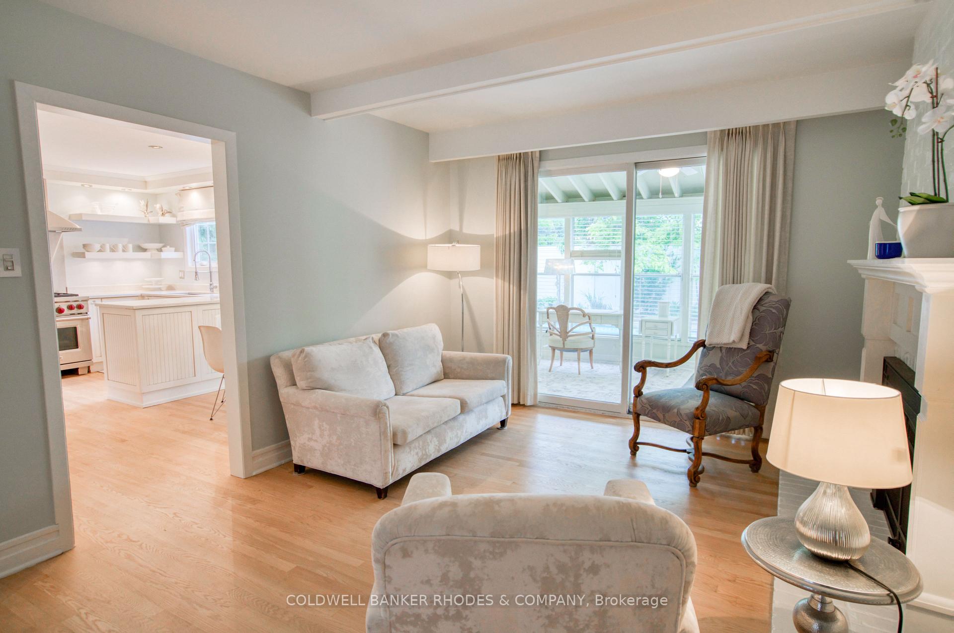 Photo 11 of 1666 Amberdale Crescent, Ottawa, Guildwood Estates - Urbandale Acres — HOMEH