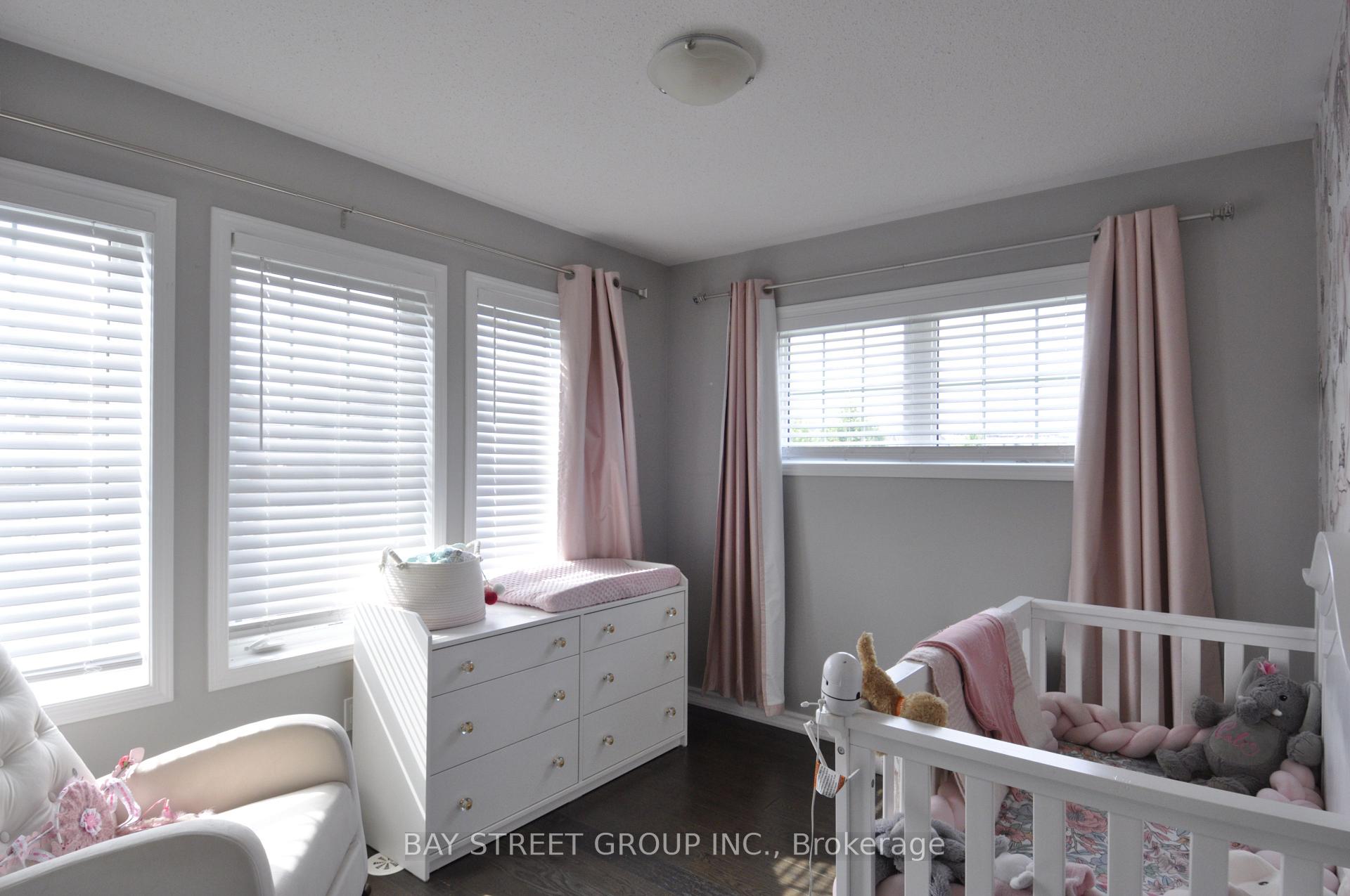 Photo 11 of Unit 5, 265 Ellen Davidson Drive, Oakville, Glenorchy — HOMEH