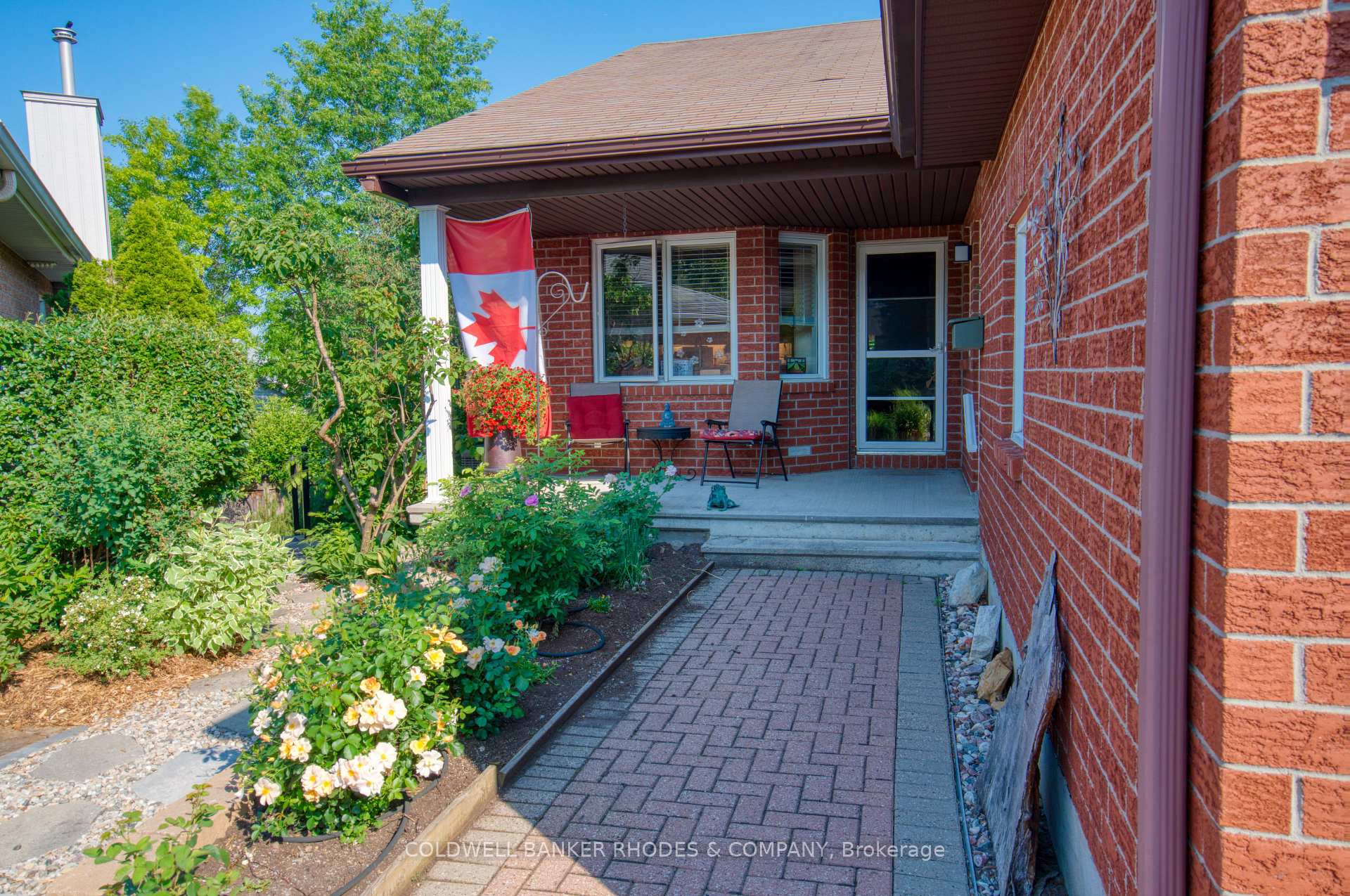 Photo 2 of 77 Quinterra Court, Ottawa, Quinterra — HOMEH