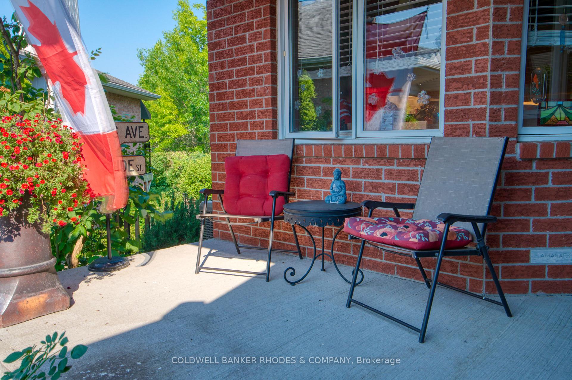 Photo 3 of 77 Quinterra Court, Ottawa, Quinterra — HOMEH