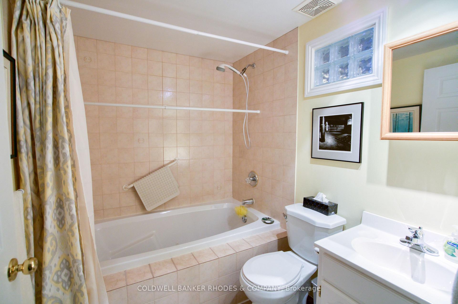 Photo 20 of 77 Quinterra Court, Ottawa, Quinterra — HOMEH