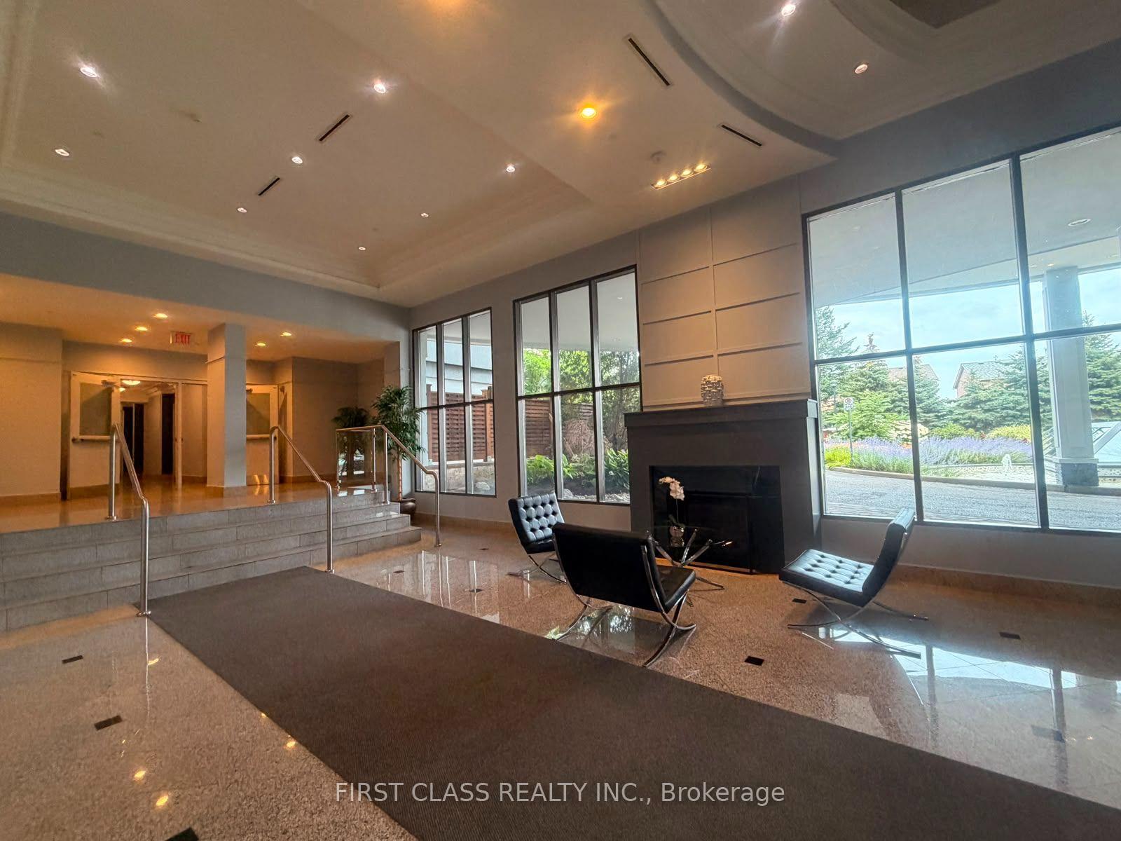 Photo 18 of Unit 422, 11121 Yonge Street, Richmond Hill, Devonsleigh — HOMEH