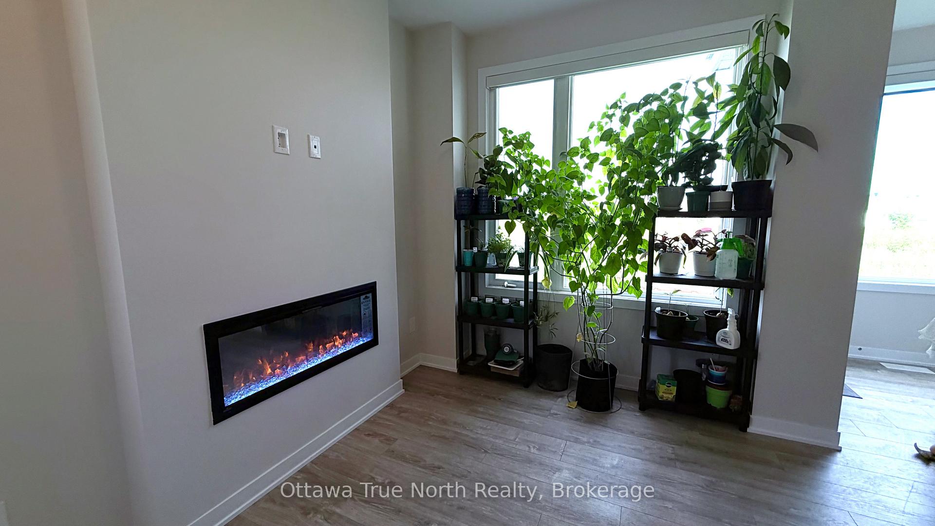 Photo 14 of 875 Andesite Terrace, Ottawa, Barrhaven - Half Moon Bay — HOMEH