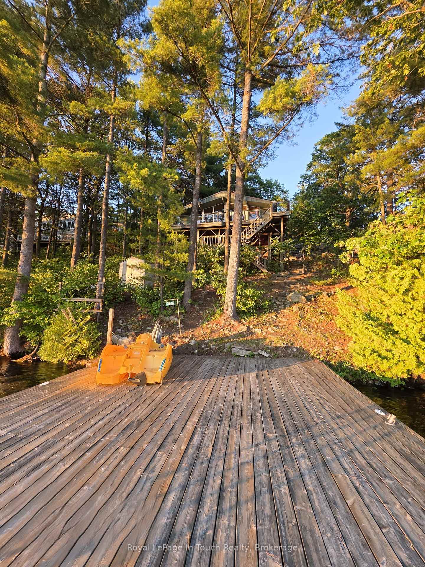 Photo of 3946 East Shore Road