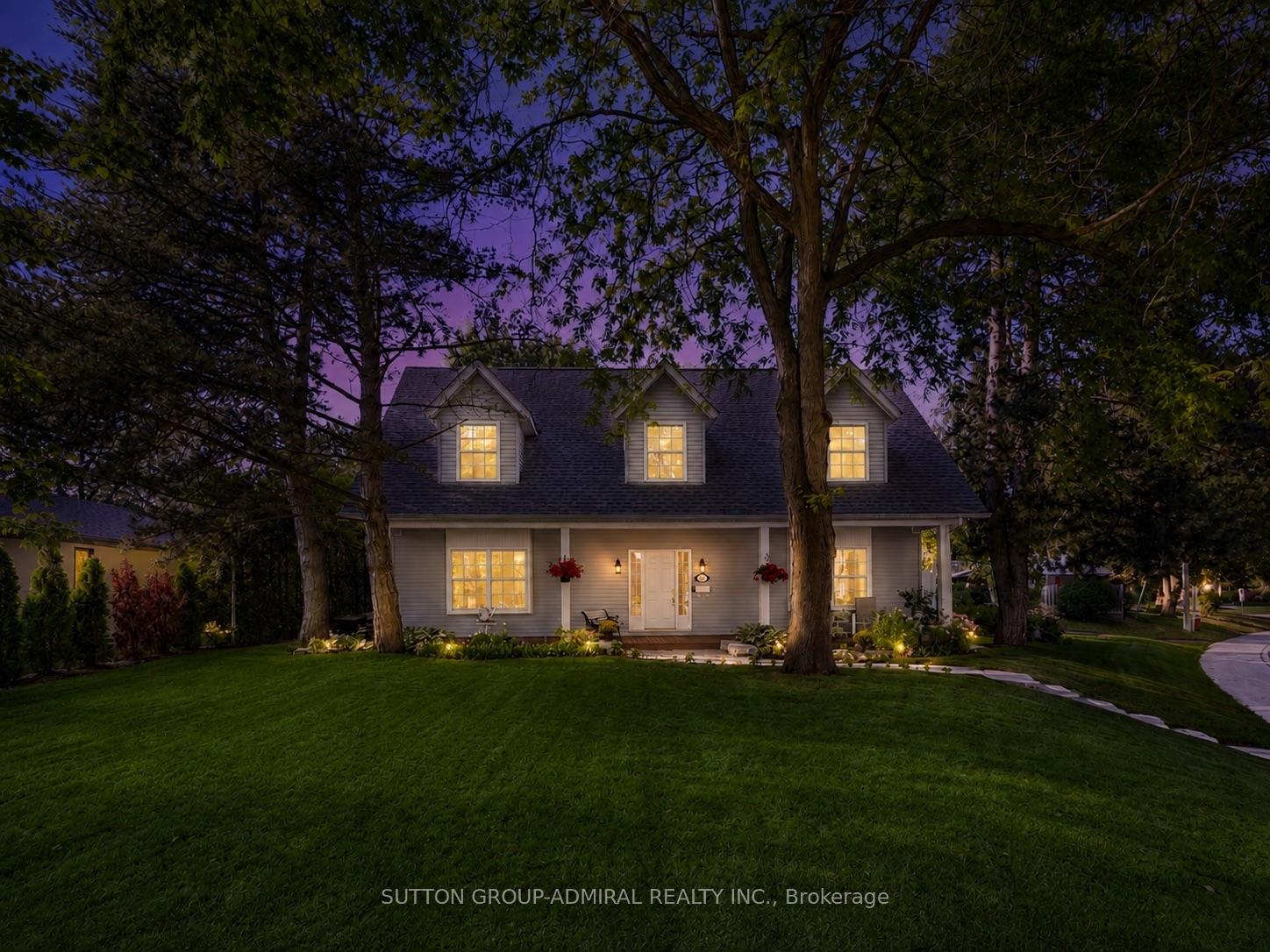 Photo 2 of 54 Starlight Crescent, Richmond Hill, Mill Pond — HOMEH
